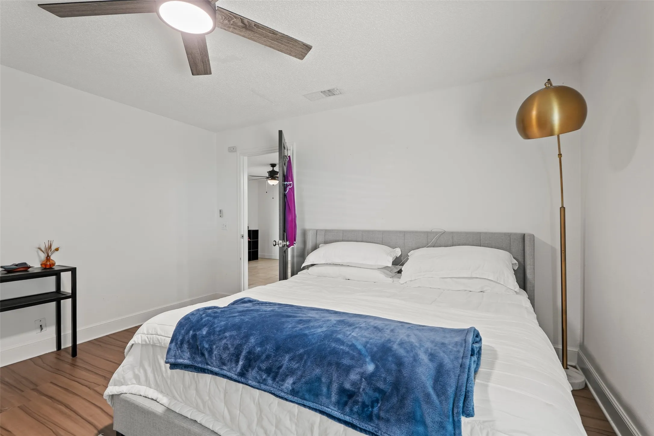 Single Family Residence For Sale in Lubbock County , 2604 Dana Street, Lubbock, Texas 79415, 4 Bedroom, 3 Bathroom, Garage spaces, 2,826 Sqft, built in 1977, mls#21325823, Real Estate Agent in Lubbock, Homes For Sale in Lubbock county, Homes For Sale in Lubbock, Realtor in Lubbock Texas, Real Estate Brokerage Independent Realty Texas, Luminita Cordes Realtor
