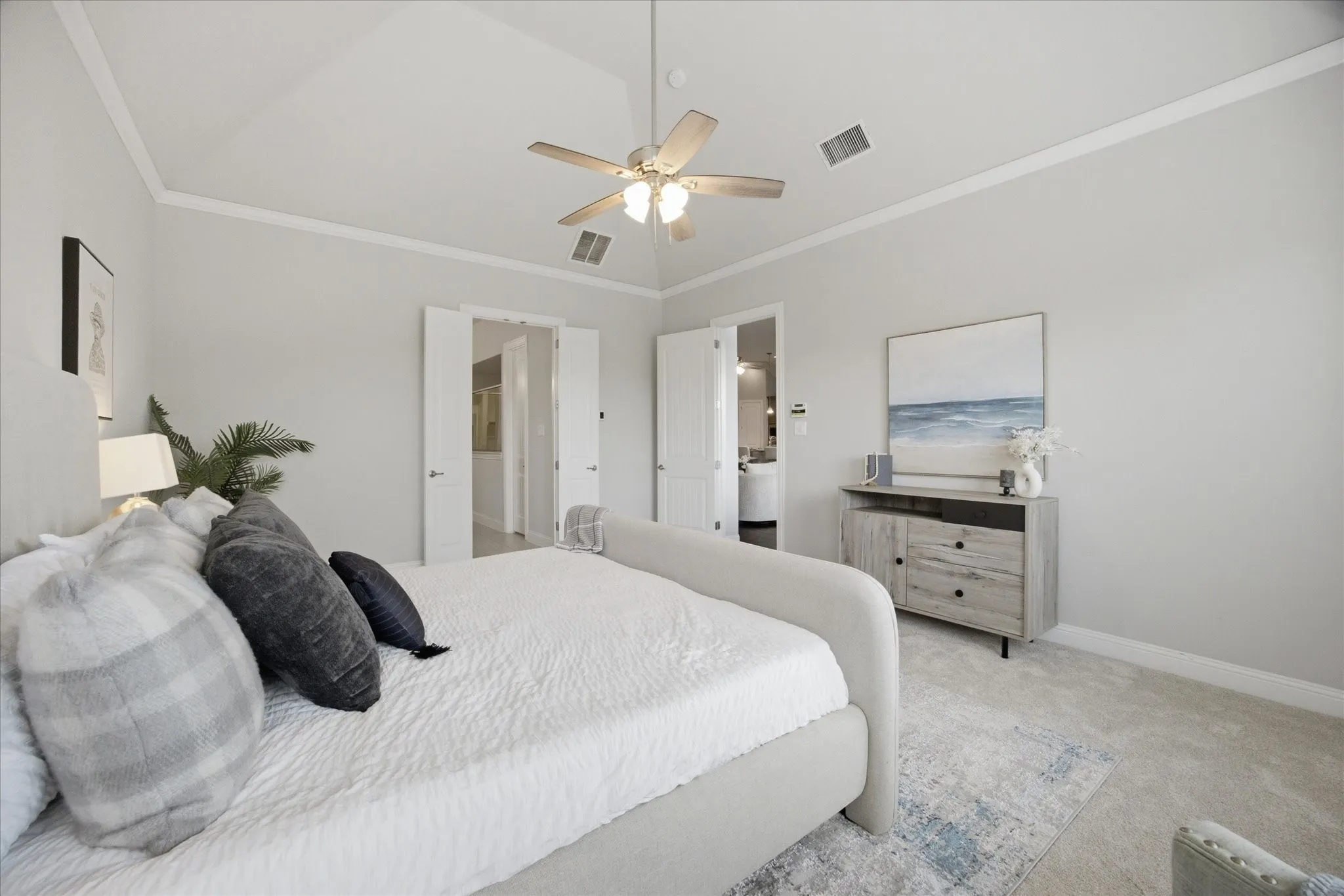 Single Family Residence For Sale in Denton County , 121 Oakwood Lane, Hickory Creek, Texas 75065, 4 Bedroom, 3 Bathroom, 3 Garage spaces, 2,942 Sqft, built in 2014, mls#21302463, Real Estate Agent in Hickory Creek, Homes For Sale in Denton county, Homes For Sale in Hickory Creek, Realtor in Hickory Creek Texas, Real Estate Brokerage Independent Realty Texas, Luminita Cordes Realtor