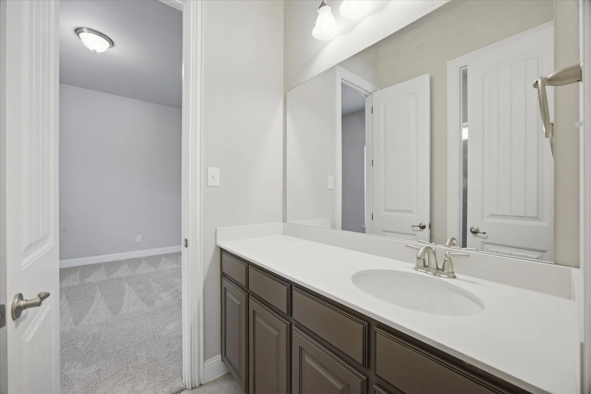Bathroom Jack & Jill