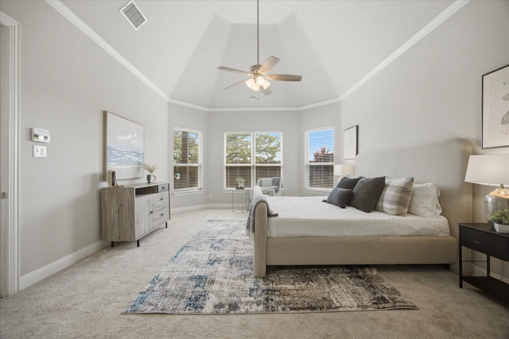 Single Family Residence For Sale in Denton County , 121 Oakwood Lane, Hickory Creek, Texas 75065, 4 Bedroom, 3 Bathroom, 3 Garage spaces, 2,942 Sqft, built in 2014, mls#21302463, Real Estate Agent in Hickory Creek, Homes For Sale in Denton county, Homes For Sale in Hickory Creek, Realtor in Hickory Creek Texas, Real Estate Brokerage Independent Realty Texas, Luminita Cordes Realtor