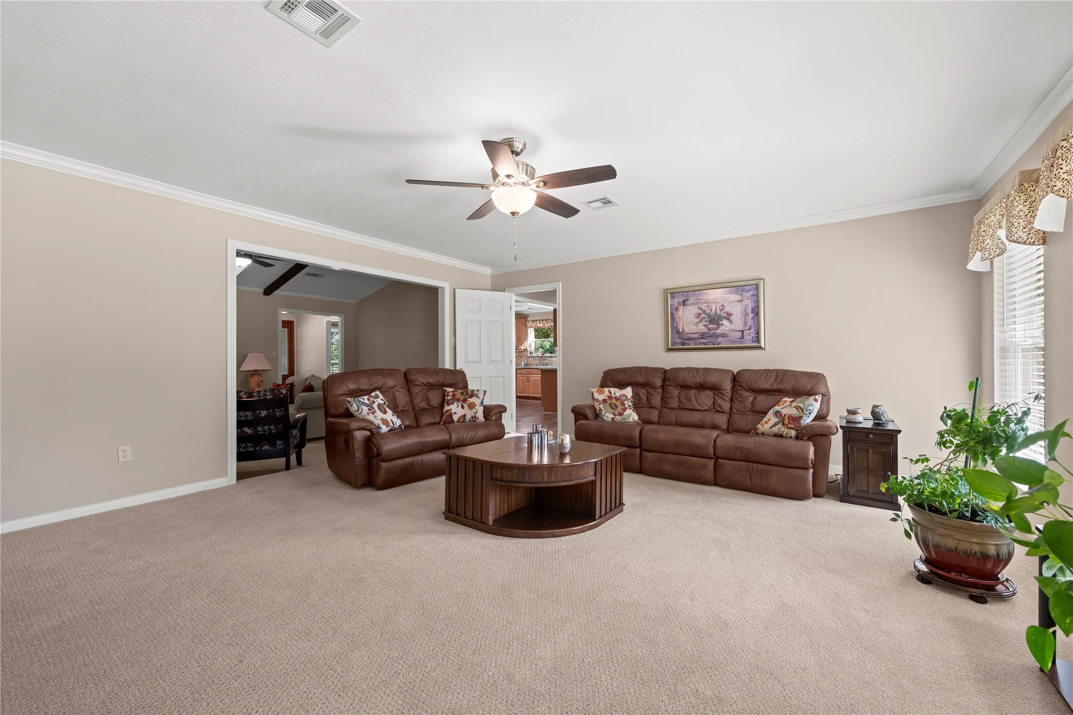 Single Family Residence For Sale in Mc Lennan County , 501 Brint Lane, Robinson, Texas 76706, 3 Bedroom, 3 Bathroom, 2 Garage spaces, 2,800 Sqft, built in 1982, mls#21282906, Real Estate Agent in Robinson, Homes For Sale in Mc Lennan county, Homes For Sale in Robinson, Realtor in Robinson Texas, Real Estate Brokerage Independent Realty Texas, Luminita Cordes Realtor