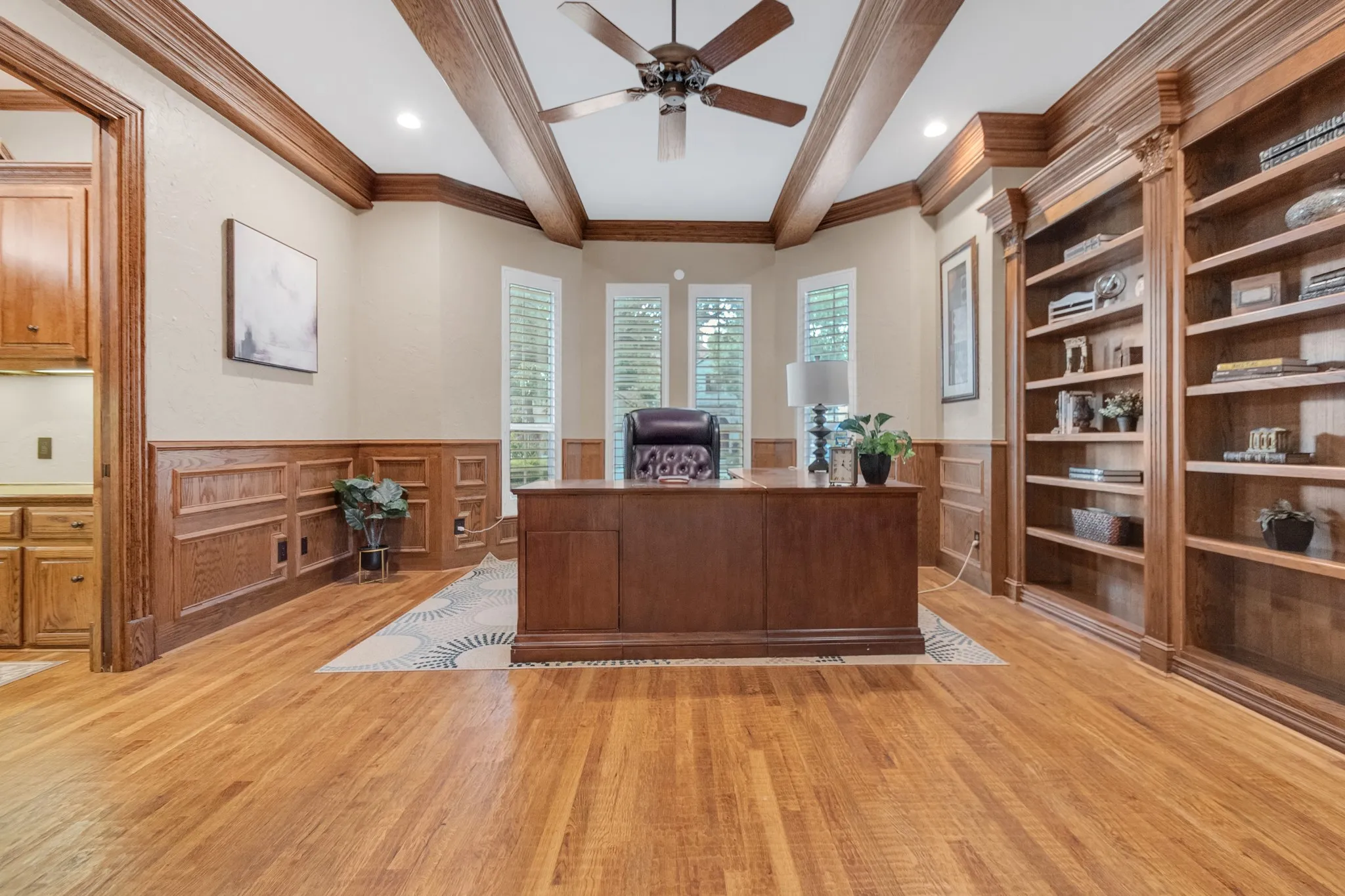 Single Family Residence For Sale in Collin County , 5048 Castle Creek Lane, Plano, Texas 75093, 4 Bedroom, 5 Bathroom, 3 Garage spaces, 6,348 Sqft, built in 2001, mls#21326389, Real Estate Agent in Plano, Homes For Sale in Collin county, Homes For Sale in Plano, Realtor in Plano Texas, Real Estate Brokerage Independent Realty Texas, Luminita Cordes Realtor