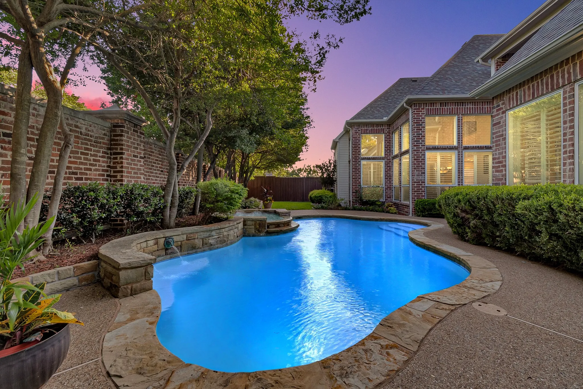 Single Family Residence For Sale in Collin County , 5048 Castle Creek Lane, Plano, Texas 75093, 4 Bedroom, 5 Bathroom, 3 Garage spaces, 6,348 Sqft, built in 2001, mls#21326389, Real Estate Agent in Plano, Homes For Sale in Collin county, Homes For Sale in Plano, Realtor in Plano Texas, Real Estate Brokerage Independent Realty Texas, Luminita Cordes Realtor