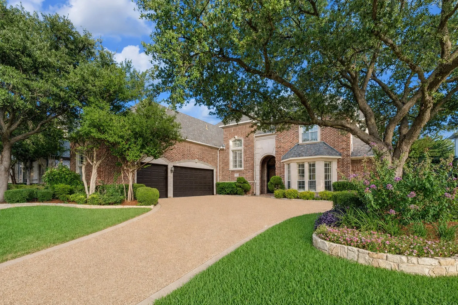 Single Family Residence For Sale in Collin County , 5048 Castle Creek Lane, Plano, Texas 75093, 4 Bedroom, 5 Bathroom, 3 Garage spaces, 6,348 Sqft, built in 2001, mls#21326389, Real Estate Agent in Plano, Homes For Sale in Collin county, Homes For Sale in Plano, Realtor in Plano Texas, Real Estate Brokerage Independent Realty Texas, Luminita Cordes Realtor
