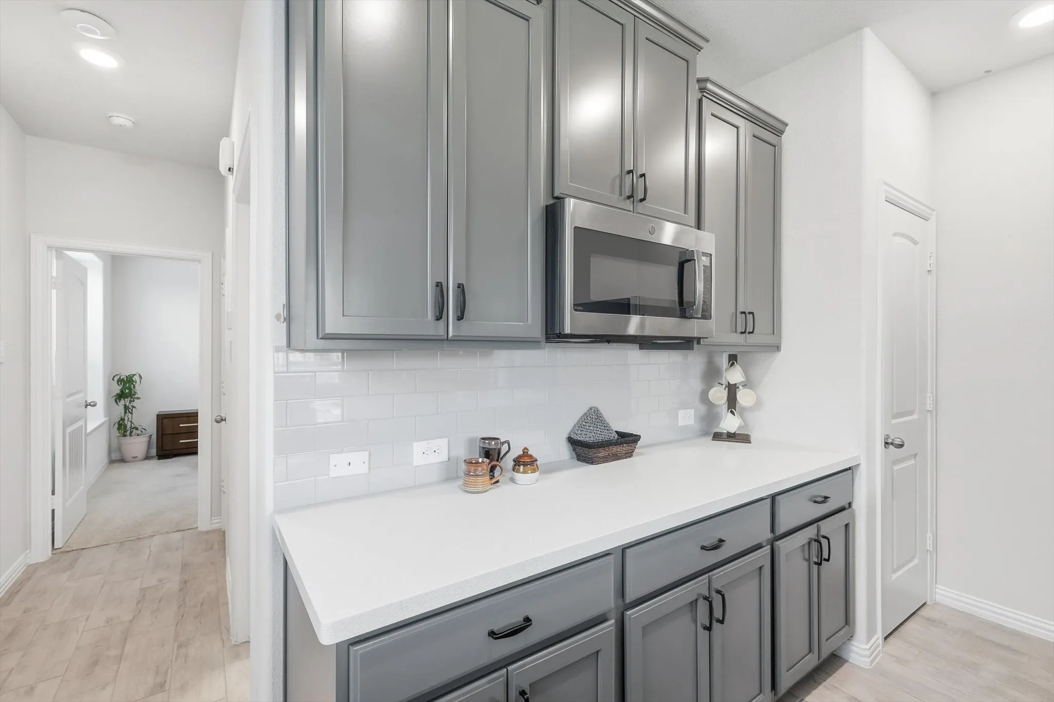 Single Family Residence For Sale in Denton County , 14868 Gilley Lane, Fort Worth, Texas 76052, 4 Bedroom, 5 Bathroom, 2 Garage spaces, 3,575 Sqft, built in 2019, mls#21321822, Real Estate Agent in Fort Worth, Homes For Sale in Denton county, Homes For Sale in Fort Worth, Realtor in Fort Worth Texas, Real Estate Brokerage Independent Realty Texas, Luminita Cordes Realtor