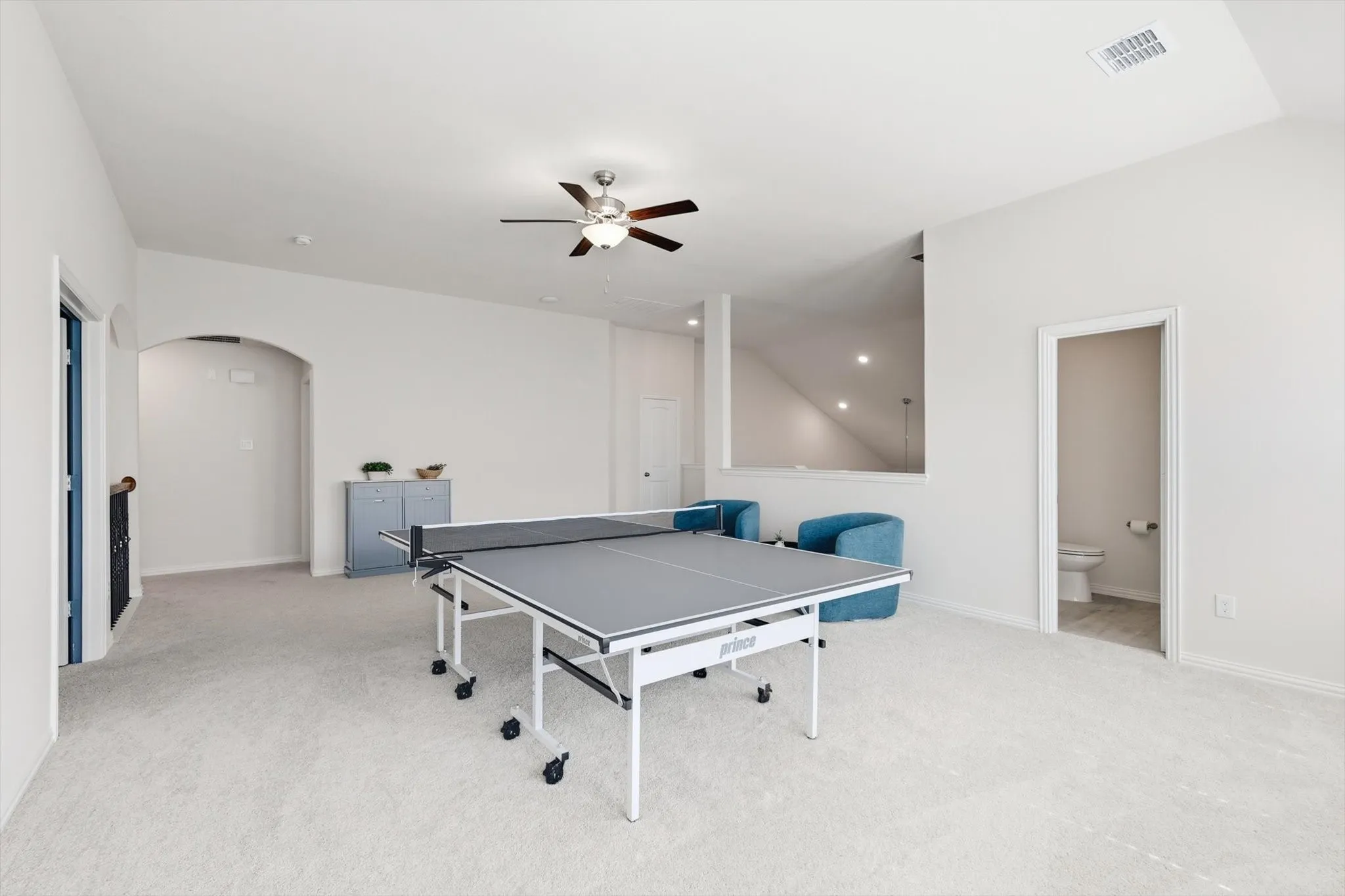 Single Family Residence For Sale in Denton County , 14868 Gilley Lane, Fort Worth, Texas 76052, 4 Bedroom, 5 Bathroom, 2 Garage spaces, 3,575 Sqft, built in 2019, mls#21321822, Real Estate Agent in Fort Worth, Homes For Sale in Denton county, Homes For Sale in Fort Worth, Realtor in Fort Worth Texas, Real Estate Brokerage Independent Realty Texas, Luminita Cordes Realtor