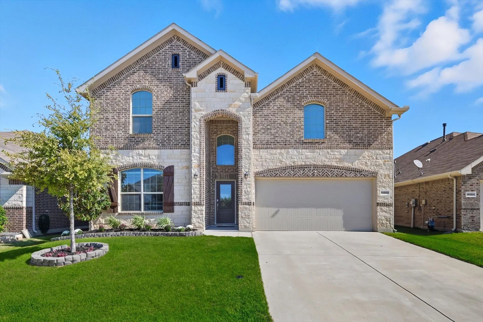 Single Family Residence For Sale in Denton County , 14868 Gilley Lane, Fort Worth, Texas 76052, 4 Bedroom, 5 Bathroom, 2 Garage spaces, 3,575 Sqft, built in 2019, mls#21321822, Real Estate Agent in Fort Worth, Homes For Sale in Denton county, Homes For Sale in Fort Worth, Realtor in Fort Worth Texas, Real Estate Brokerage Independent Realty Texas, Luminita Cordes Realtor