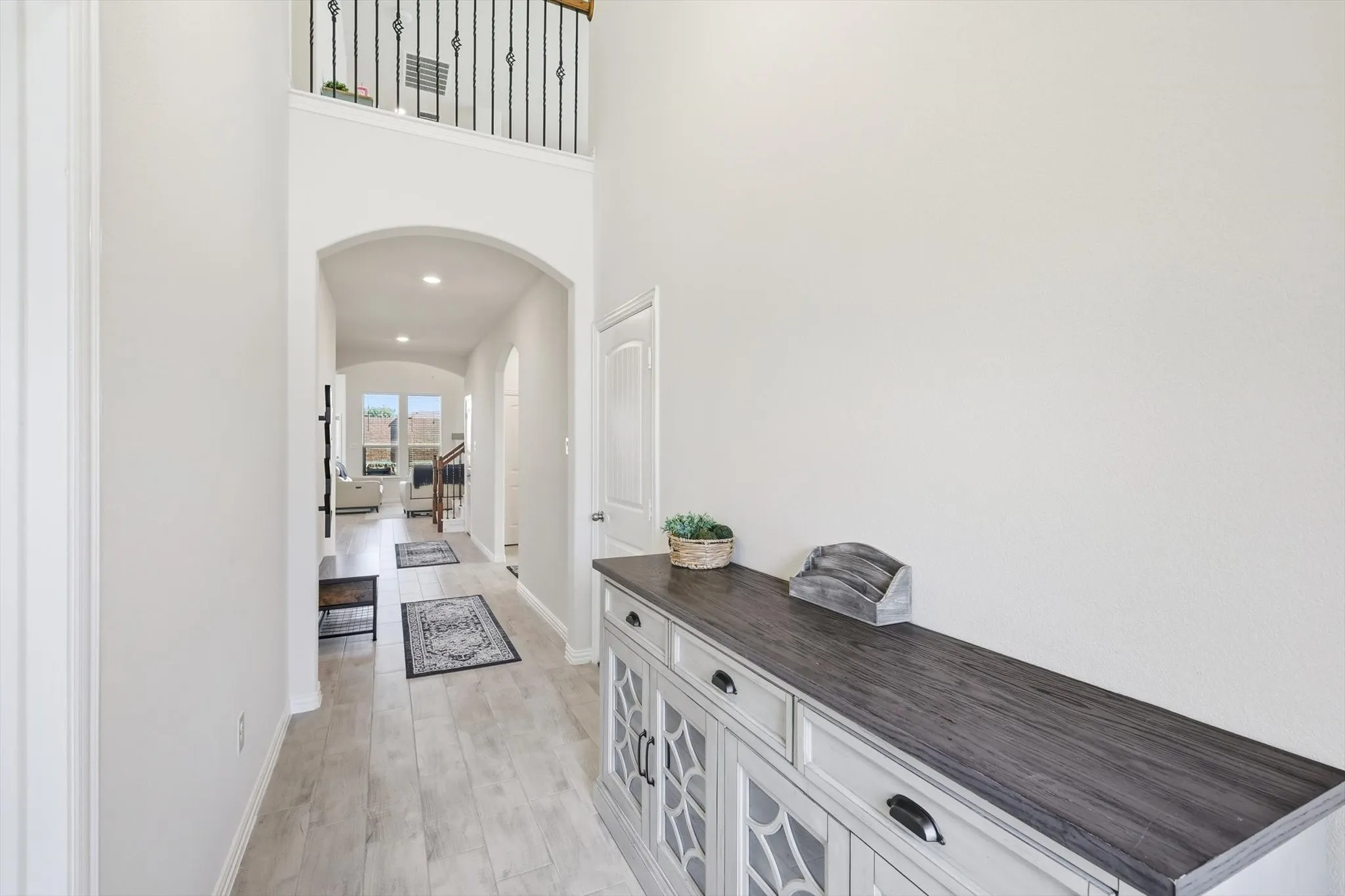 Single Family Residence For Sale in Denton County , 14868 Gilley Lane, Fort Worth, Texas 76052, 4 Bedroom, 5 Bathroom, 2 Garage spaces, 3,575 Sqft, built in 2019, mls#21321822, Real Estate Agent in Fort Worth, Homes For Sale in Denton county, Homes For Sale in Fort Worth, Realtor in Fort Worth Texas, Real Estate Brokerage Independent Realty Texas, Luminita Cordes Realtor