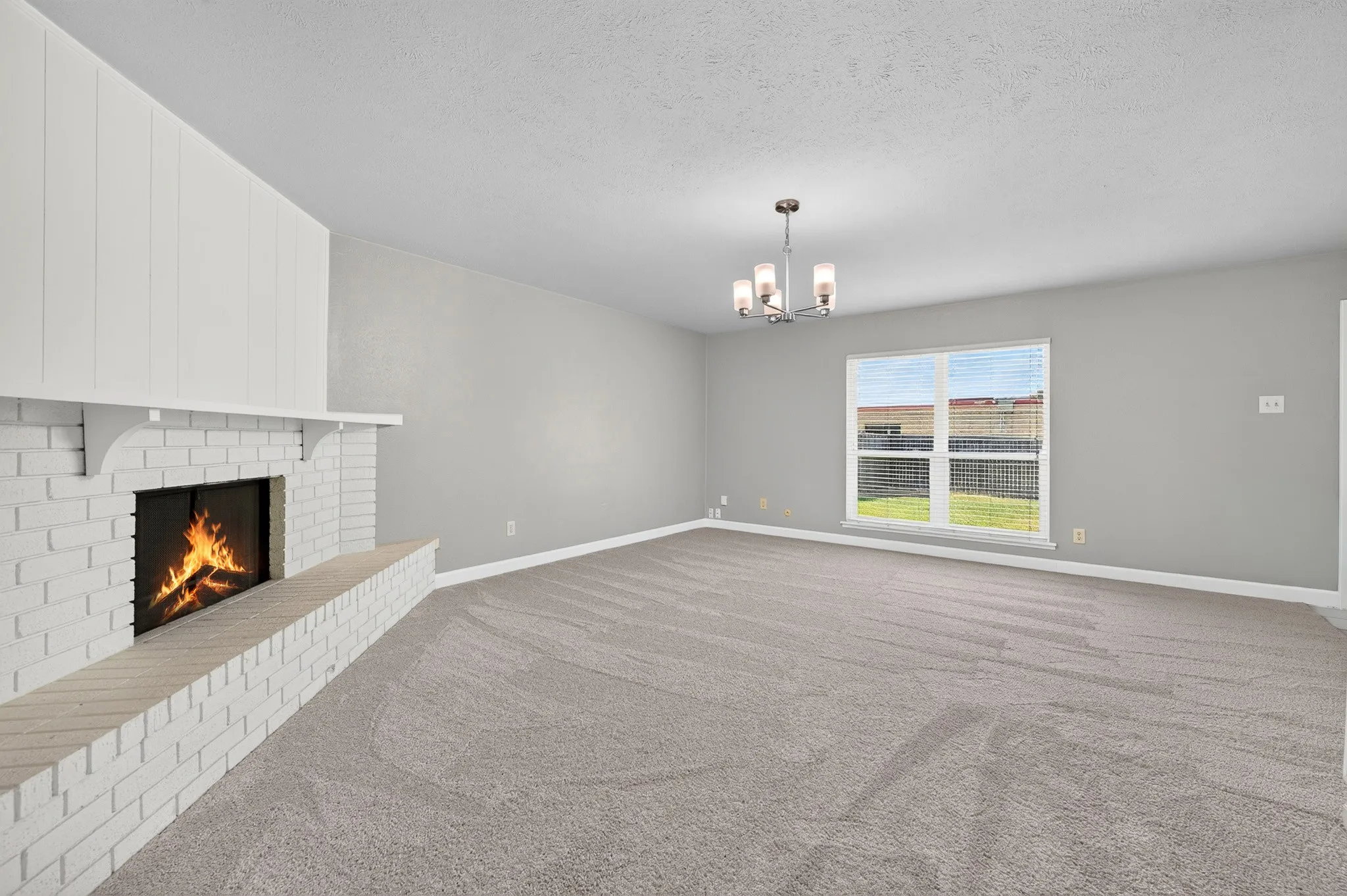 Single Family Residence For Sale in Collin County , 555 Hawthorne Drive, Allen, Texas 75002, 3 Bedroom, 2 Bathroom, 1 Garage spaces, 1,260 Sqft, built in 1976, mls#21327210, Real Estate Agent in Allen, Homes For Sale in Collin county, Homes For Sale in Allen, Realtor in Allen Texas, Real Estate Brokerage Independent Realty Texas, Luminita Cordes Realtor