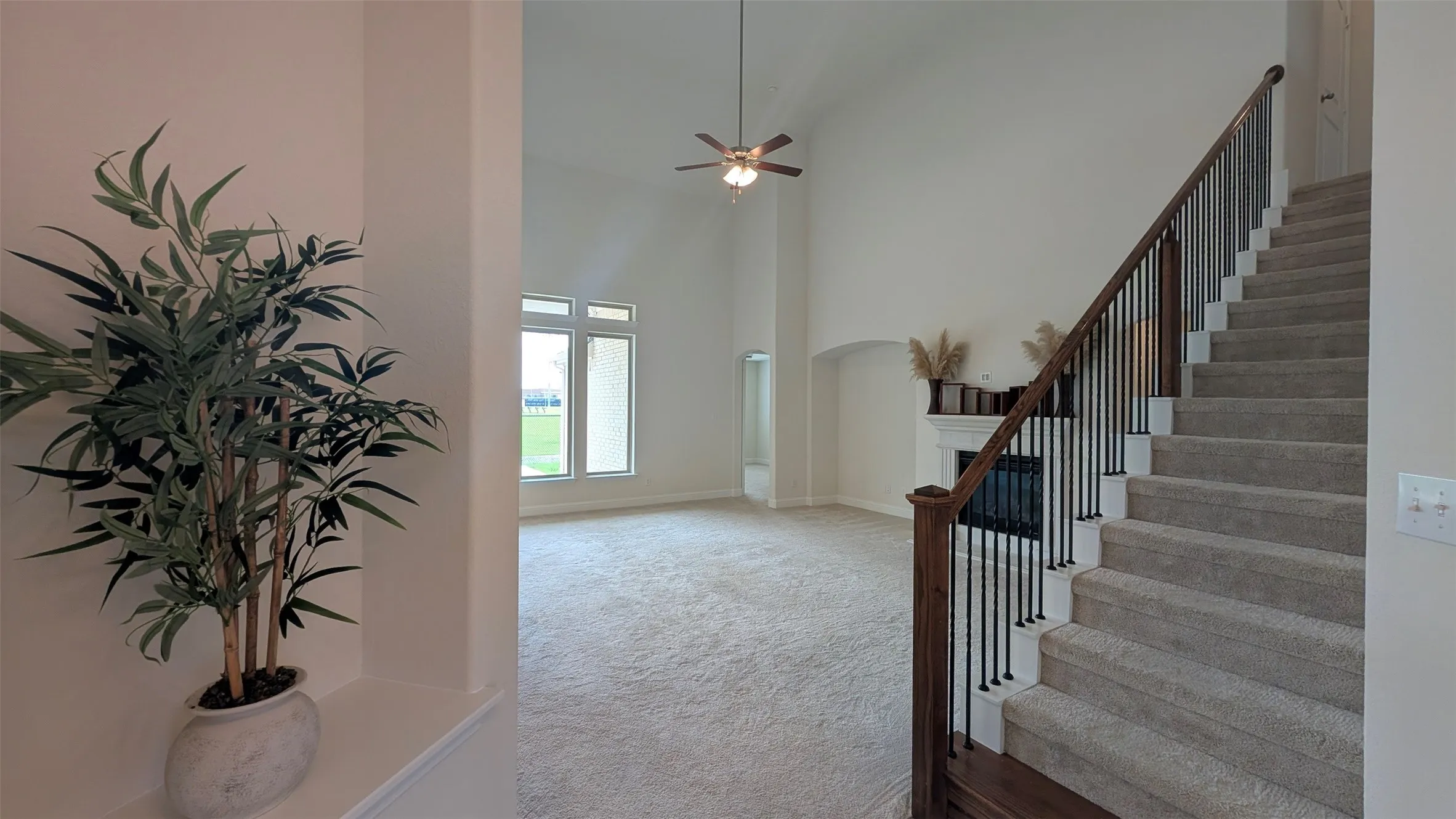 Single Family Residence For Rent in Collin County , 16284 Sage Crest Drive, Frisco, Texas 75035, 4 Bedroom, 4 Bathroom, 3 Garage spaces, 3,359 Sqft, built in 2021, mls#21327361, Real Estate Agent in Frisco, Homes For Rent in Collin county, Homes For Rent in Frisco, Realtor in Frisco Texas, Real Estate Brokerage Independent Realty Texas, Luminita Cordes Realtor