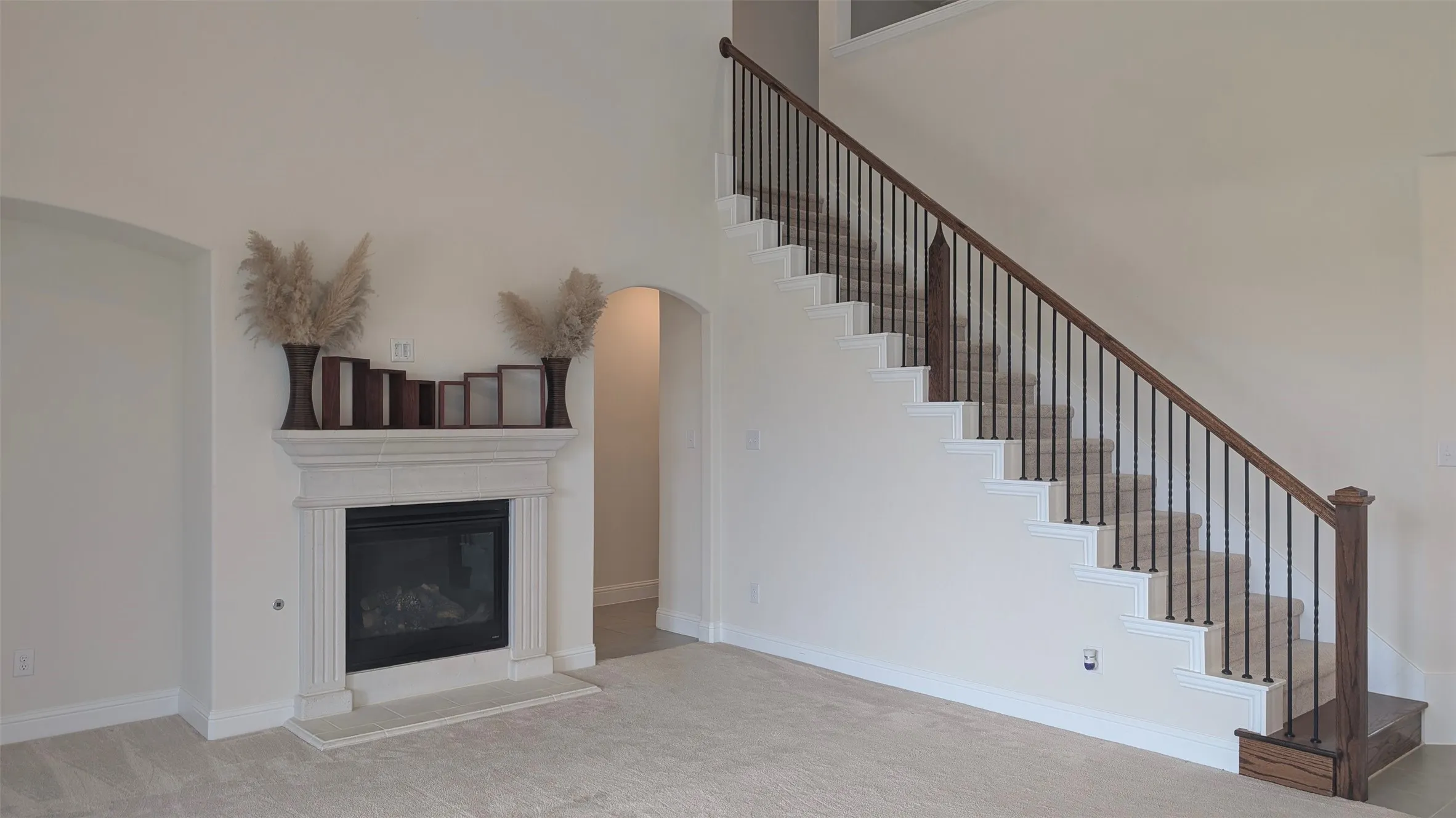 Single Family Residence For Rent in Collin County , 16284 Sage Crest Drive, Frisco, Texas 75035, 4 Bedroom, 4 Bathroom, 3 Garage spaces, 3,359 Sqft, built in 2021, mls#21327361, Real Estate Agent in Frisco, Homes For Rent in Collin county, Homes For Rent in Frisco, Realtor in Frisco Texas, Real Estate Brokerage Independent Realty Texas, Luminita Cordes Realtor