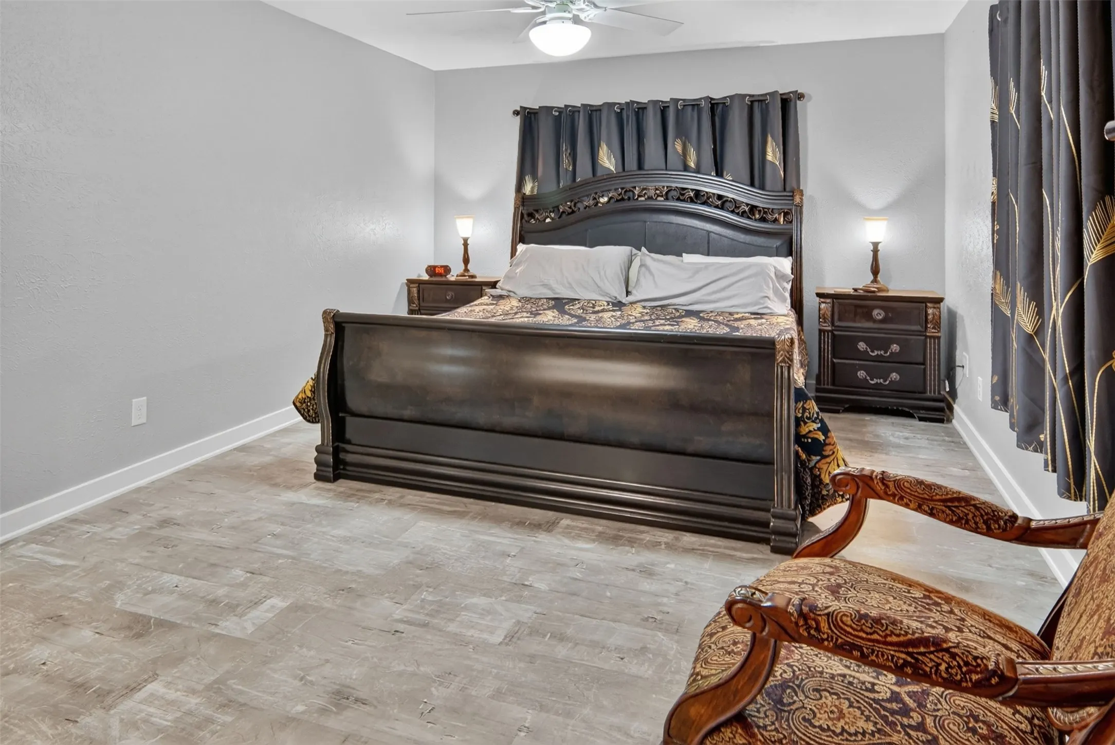 Single Family Residence For Sale in Rains County , 4189 FM 2946, Emory, Texas 75440, 3 Bedroom, 3 Bathroom, 2 Garage spaces, 2,588 Sqft, built in 1985, mls#21327340, Real Estate Agent in Emory, Homes For Sale in Rains county, Homes For Sale in Emory, Realtor in Emory Texas, Real Estate Brokerage Independent Realty Texas, Luminita Cordes Realtor