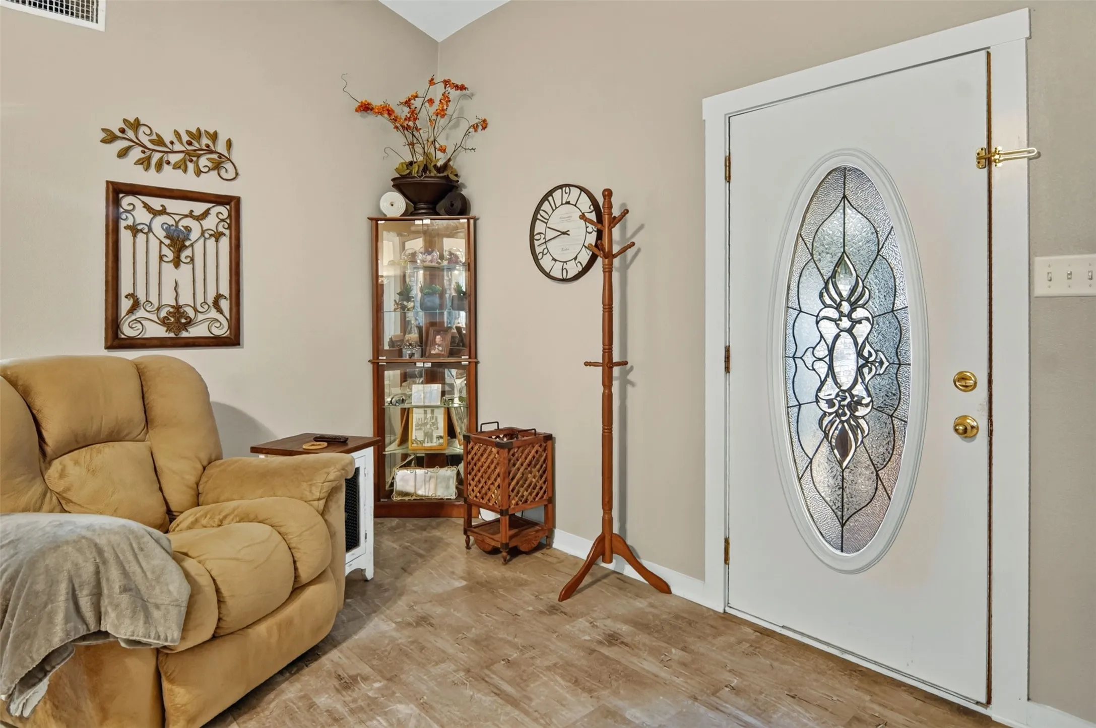 Single Family Residence For Sale in Rains County , 4189 FM 2946, Emory, Texas 75440, 3 Bedroom, 3 Bathroom, 2 Garage spaces, 2,588 Sqft, built in 1985, mls#21327340, Real Estate Agent in Emory, Homes For Sale in Rains county, Homes For Sale in Emory, Realtor in Emory Texas, Real Estate Brokerage Independent Realty Texas, Luminita Cordes Realtor