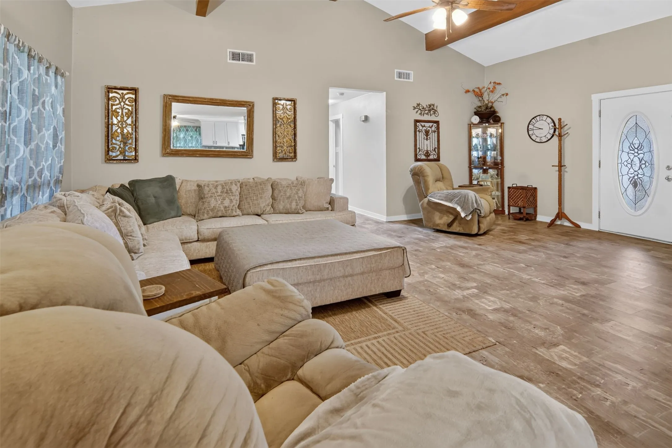 Single Family Residence For Sale in Rains County , 4189 FM 2946, Emory, Texas 75440, 3 Bedroom, 3 Bathroom, 2 Garage spaces, 2,588 Sqft, built in 1985, mls#21327340, Real Estate Agent in Emory, Homes For Sale in Rains county, Homes For Sale in Emory, Realtor in Emory Texas, Real Estate Brokerage Independent Realty Texas, Luminita Cordes Realtor