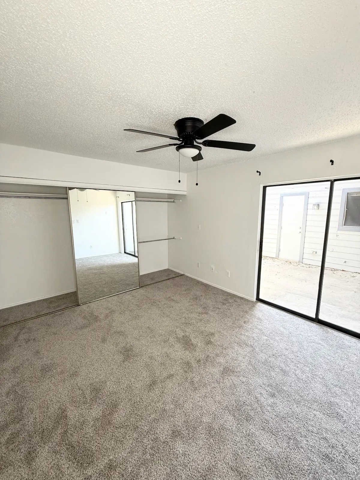Condominium For Rent in Tarrant County , 606 Bellaire Drive A, Hurst, Texas 76053, 1 Bedroom, 1 Bathroom, Garage spaces, 795 Sqft, built in 1983, mls#21327022, Real Estate Agent in Hurst, Homes For Rent in Tarrant county, Homes For Rent in Hurst, Realtor in Hurst Texas, Real Estate Brokerage Independent Realty Texas, Luminita Cordes Realtor