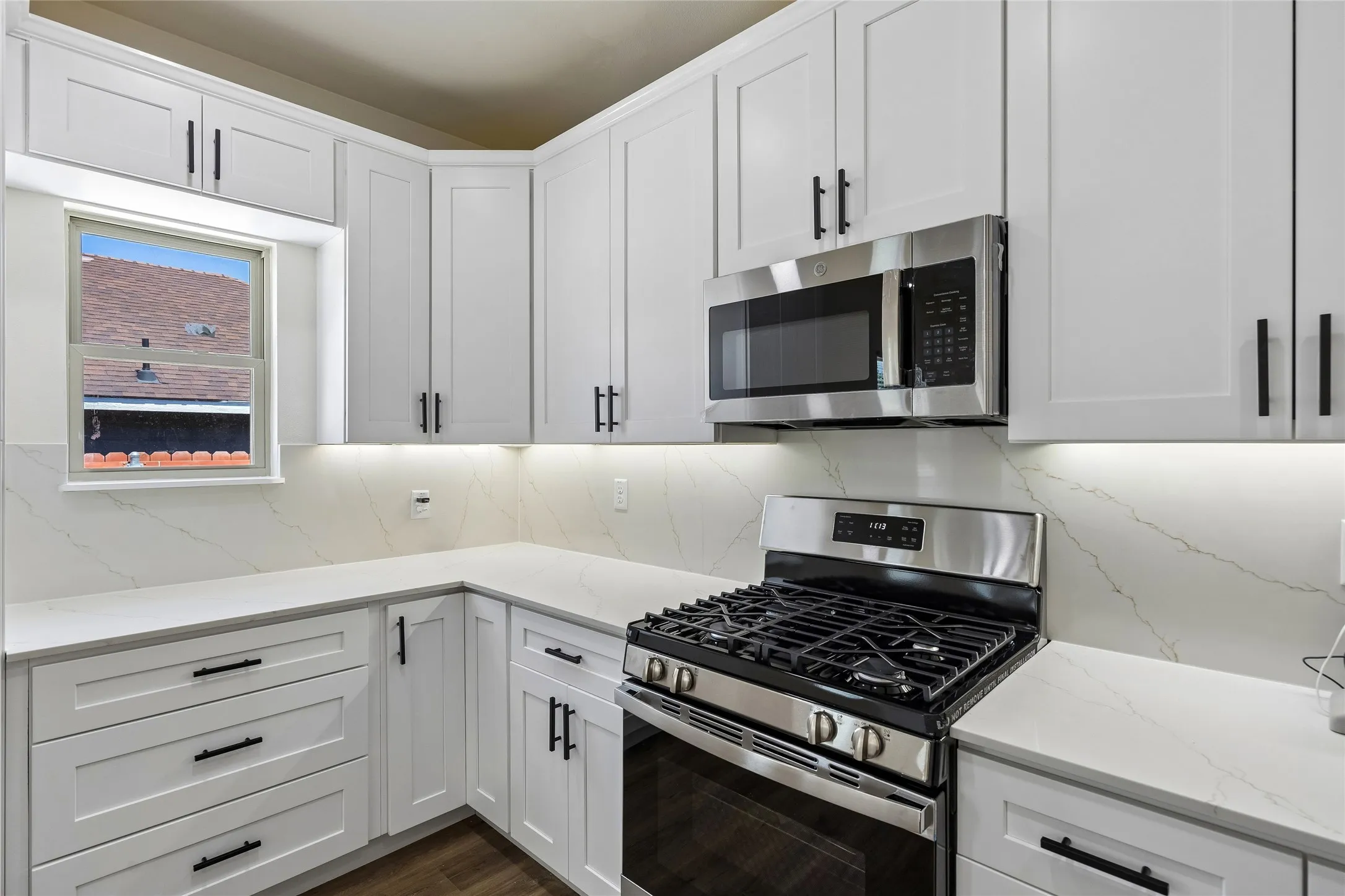 Single Family Residence For Sale in Tarrant County , 1404 E Cannon Street, Fort Worth, Texas 76104, 3 Bedroom, 2 Bathroom, 1 Garage spaces, 1,541 Sqft, built in 2026, mls#21319713, Real Estate Agent in Fort Worth, Homes For Sale in Tarrant county, Homes For Sale in Fort Worth, Realtor in Fort Worth Texas, Real Estate Brokerage Independent Realty Texas, Luminita Cordes Realtor