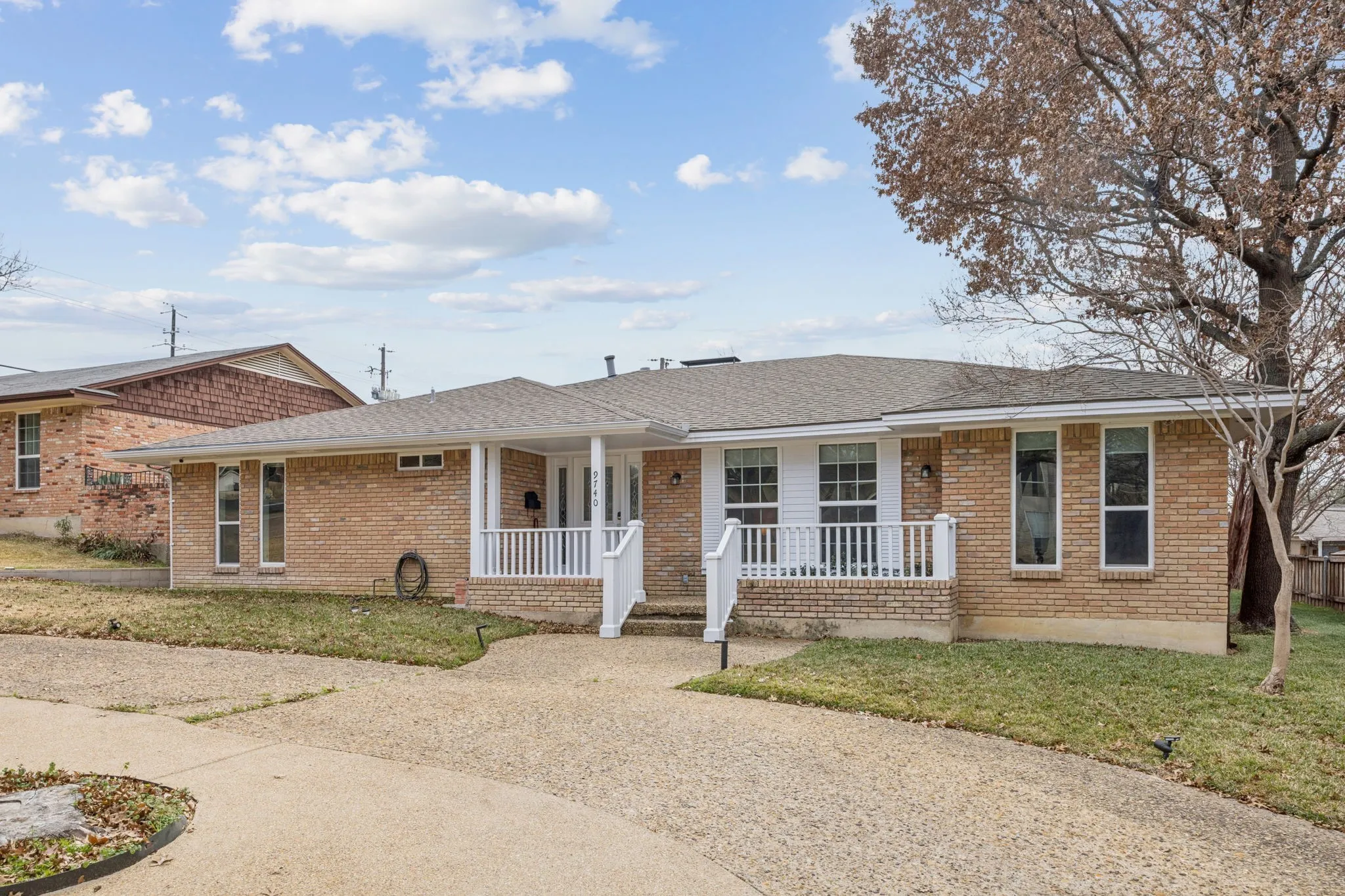 Single Family Residence For Sale in Dallas County , 9740 Dartridge Drive, Dallas, Texas 75238, 3 Bedroom, 3 Bathroom, 2 Garage spaces, 2,582 Sqft, built in 1966, mls#21327393, Real Estate Agent in Dallas, Homes For Sale in Dallas county, Homes For Sale in Dallas, Realtor in Dallas Texas, Real Estate Brokerage Independent Realty Texas, Luminita Cordes Realtor