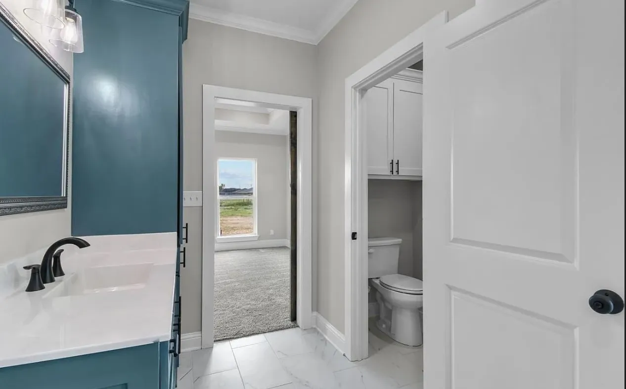 Single Family Residence For Sale in Smith County , 12316 Maplewood Drive, Lindale, Texas 75771, 4 Bedrooms, 2 Bathrooms, 2 Garage spaces, 1,975 Sqft, built in 2022, Price $460,000, mls#21327397, Real Estate Agent in Lindale, Homes For Sale in Smith county, Homes For Sale in Lindale, Realtor in Lindale Texas, Real Estate Brokerage Independent Realty Texas, Luminita Cordes Realtor