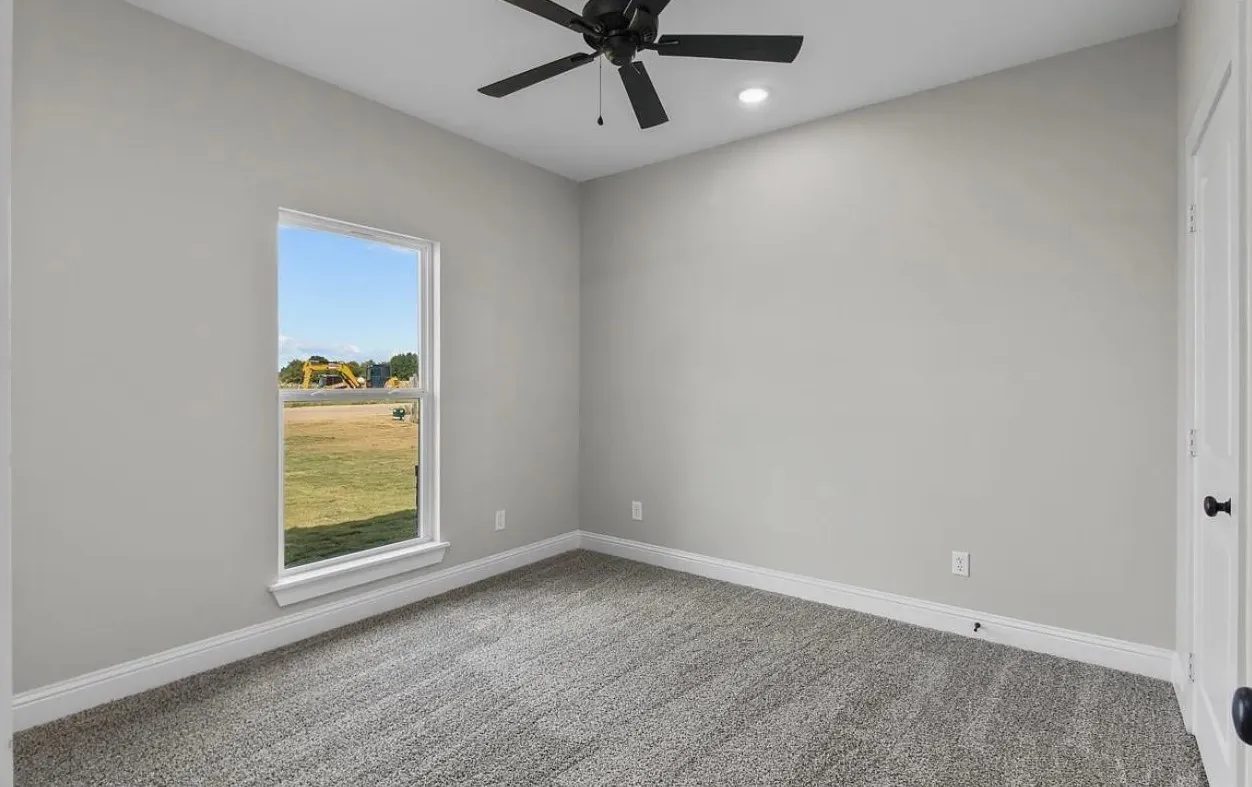 Single Family Residence For Sale in Smith County , 12316 Maplewood Drive, Lindale, Texas 75771, 4 Bedrooms, 2 Bathrooms, 2 Garage spaces, 1,975 Sqft, built in 2022, Price $460,000, mls#21327397, Real Estate Agent in Lindale, Homes For Sale in Smith county, Homes For Sale in Lindale, Realtor in Lindale Texas, Real Estate Brokerage Independent Realty Texas, Luminita Cordes Realtor