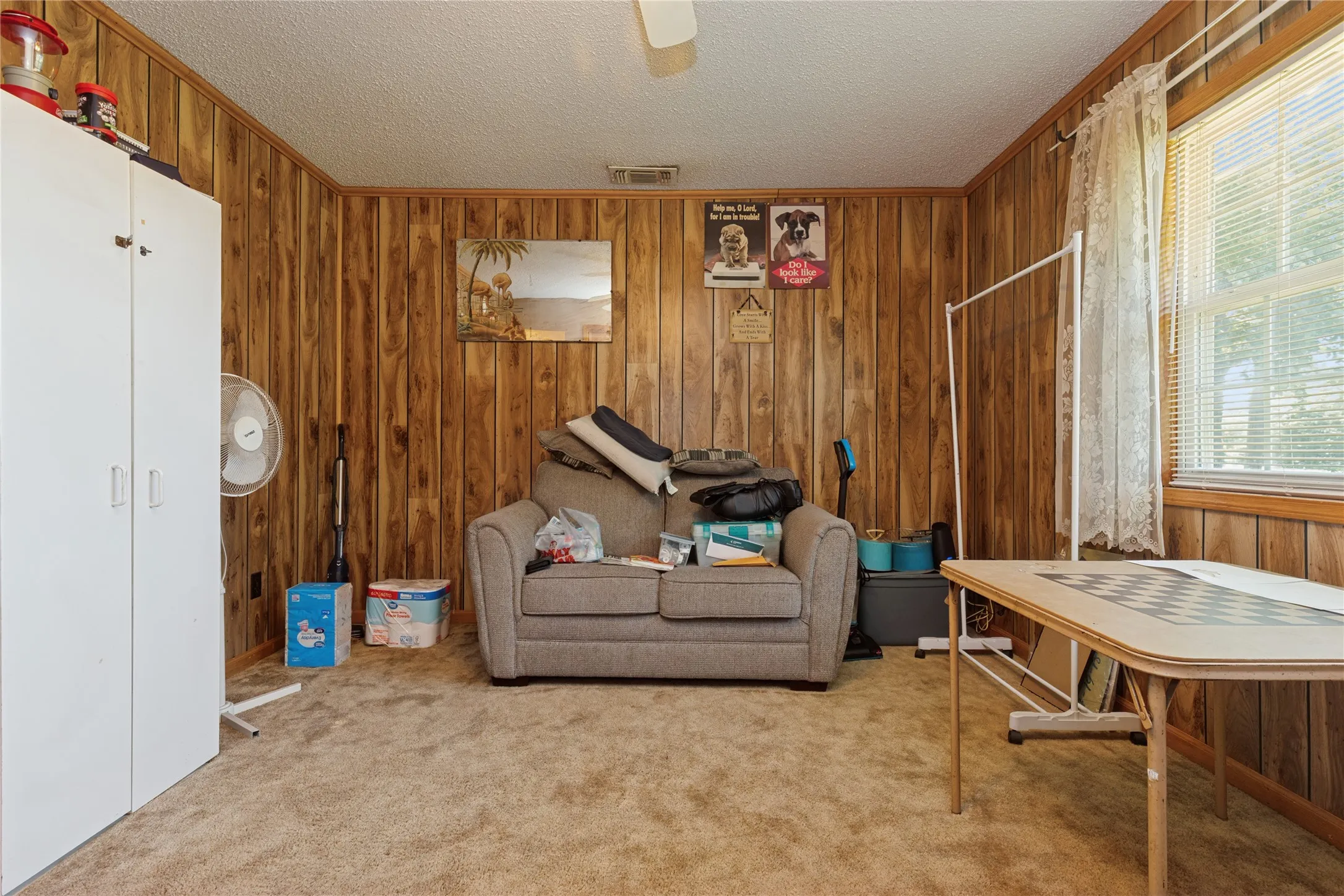 Single Family Residence For Sale in Bowie County , 180 County Road 4255, De Kalb, Texas 75559, 3 Bedroom, 2 Bathroom, Garage spaces, 1,632 Sqft, built in 1981, mls#21327360, Real Estate Agent in De Kalb, Homes For Sale in Bowie county, Homes For Sale in De Kalb, Realtor in De Kalb Texas, Real Estate Brokerage Independent Realty Texas, Luminita Cordes Realtor