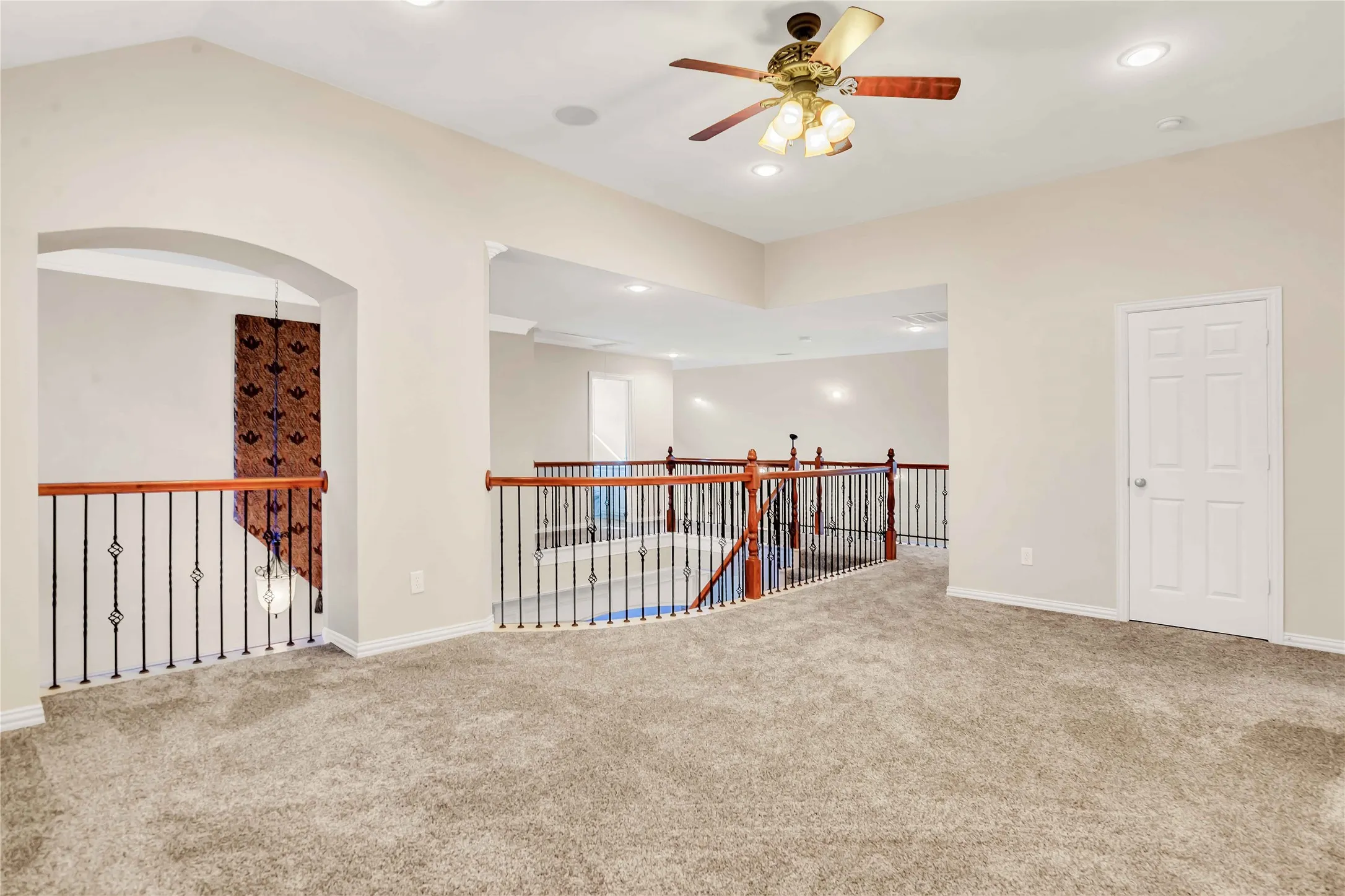 Single Family Residence For Sale in Collin County , 11567 Castle Brook Lane, Frisco, Texas 75035, 5 Bedroom, 4 Bathroom, 3 Garage spaces, 3,706 Sqft, built in 2005, mls#21287034, Real Estate Agent in Frisco, Homes For Sale in Collin county, Homes For Sale in Frisco, Realtor in Frisco Texas, Real Estate Brokerage Independent Realty Texas, Luminita Cordes Realtor