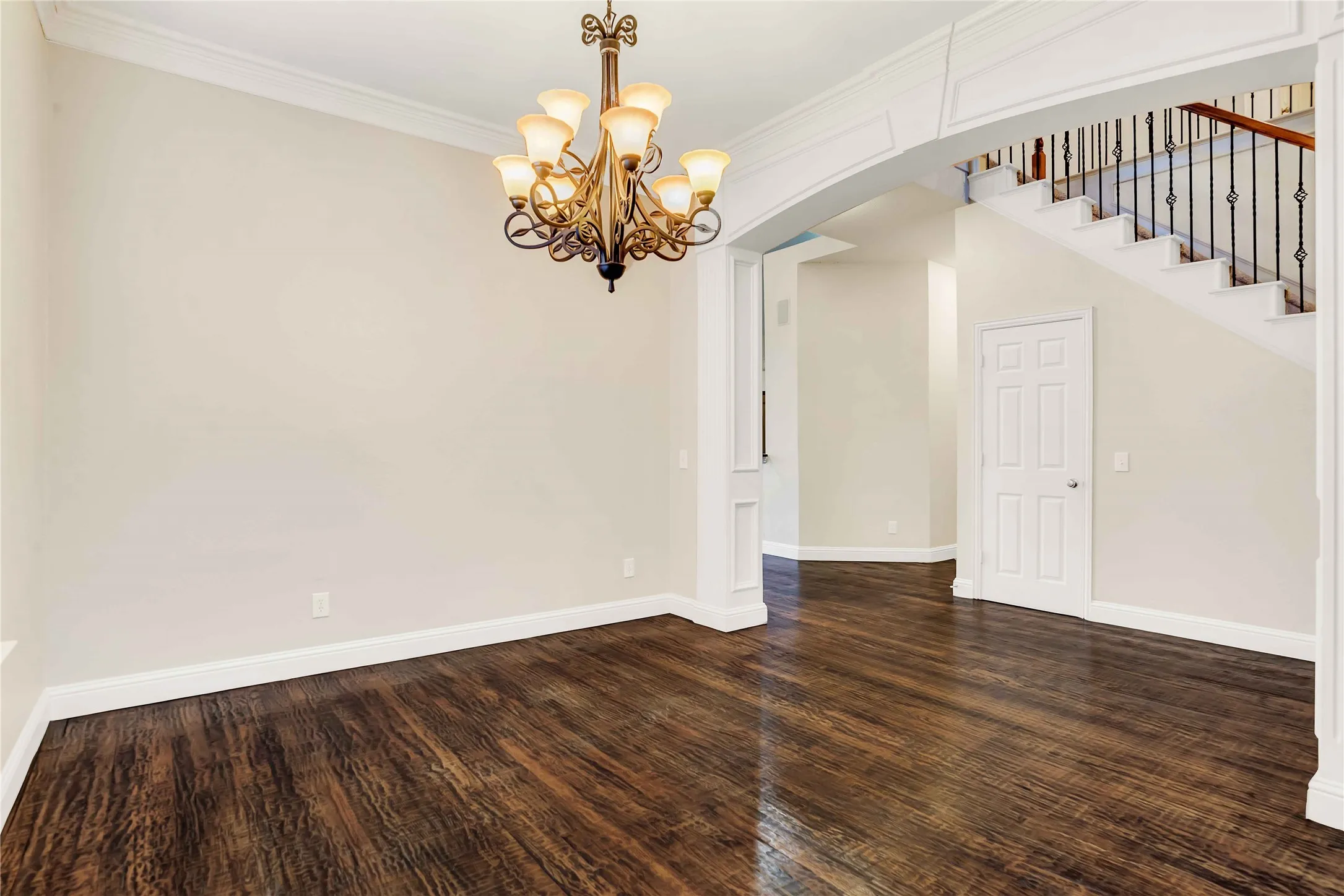 Single Family Residence For Sale in Collin County , 11567 Castle Brook Lane, Frisco, Texas 75035, 5 Bedroom, 4 Bathroom, 3 Garage spaces, 3,706 Sqft, built in 2005, mls#21287034, Real Estate Agent in Frisco, Homes For Sale in Collin county, Homes For Sale in Frisco, Realtor in Frisco Texas, Real Estate Brokerage Independent Realty Texas, Luminita Cordes Realtor