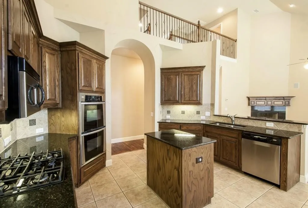 Single Family Residence For Sale in Collin County , 11567 Castle Brook Lane, Frisco, Texas 75035, 5 Bedroom, 4 Bathroom, 3 Garage spaces, 3,706 Sqft, built in 2005, mls#21287034, Real Estate Agent in Frisco, Homes For Sale in Collin county, Homes For Sale in Frisco, Realtor in Frisco Texas, Real Estate Brokerage Independent Realty Texas, Luminita Cordes Realtor