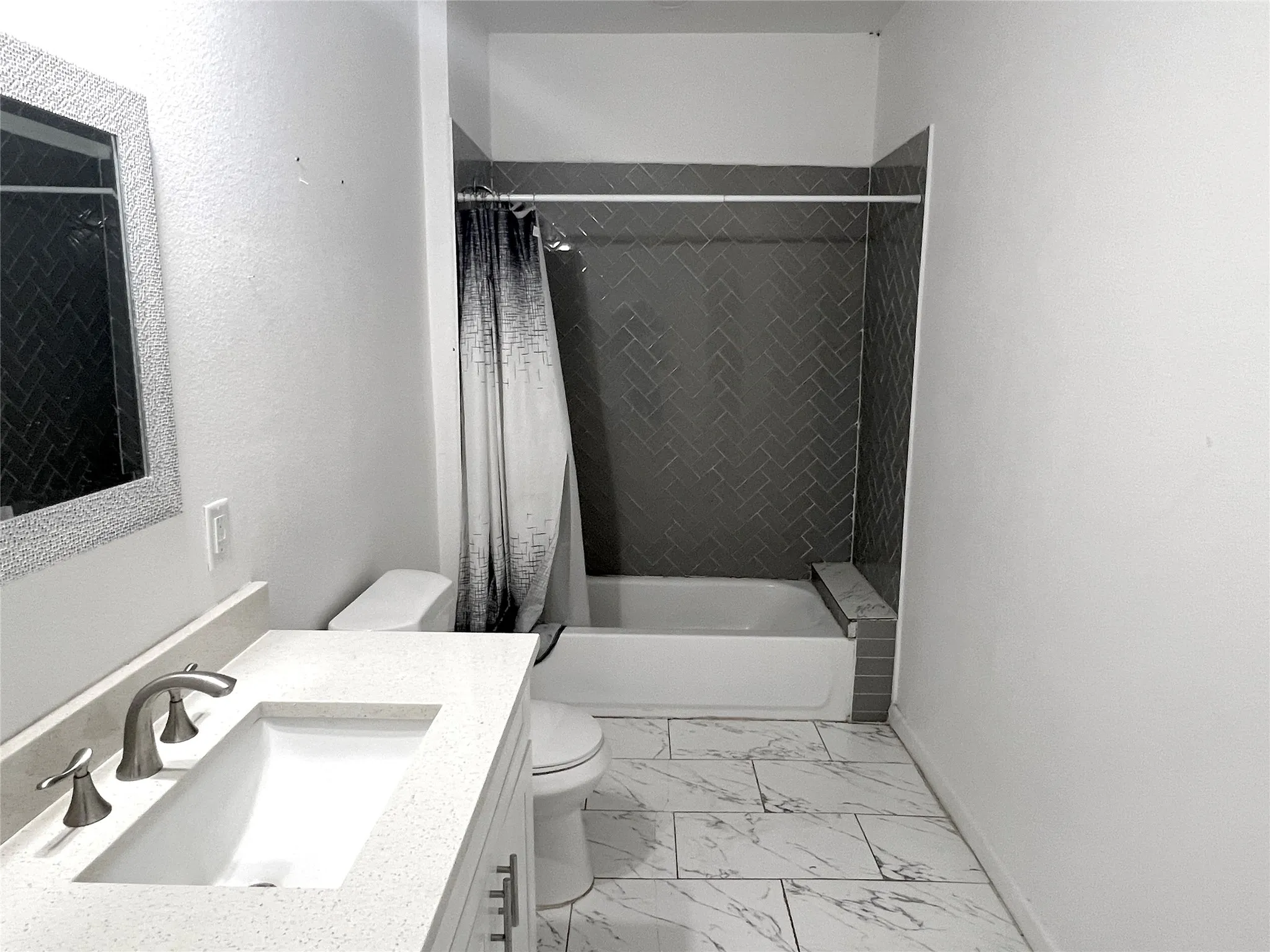 Triplex For Sale in Grayson County , 410 S Vaden Street, Sherman, Texas 75090, 3 Bedroom, 3 Bathroom, Garage spaces, 0 Sqft, built in 1930, mls#21327409, Real Estate Agent in Sherman, Homes For Sale in Grayson county, Homes For Sale in Sherman, Realtor in Sherman Texas, Real Estate Brokerage Independent Realty Texas, Luminita Cordes Realtor