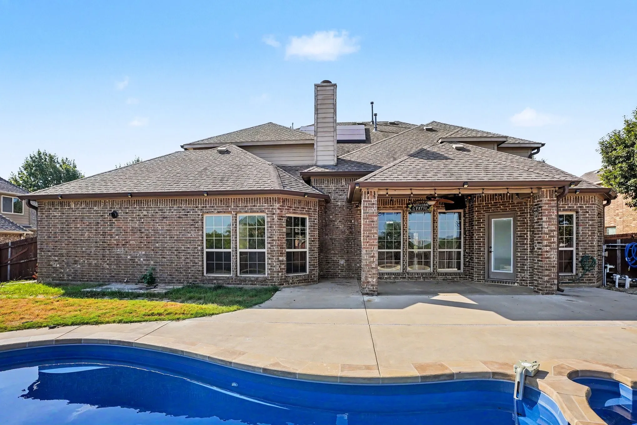 Single Family Residence For Sale in Ellis County , 2605 Tall Meadows Drive, Midlothian, Texas 76065, 5 Bedroom, 4 Bathroom, 3 Garage spaces, 3,809 Sqft, built in 2011, mls#21326479, Real Estate Agent in Midlothian, Homes For Sale in Ellis county, Homes For Sale in Midlothian, Realtor in Midlothian Texas, Real Estate Brokerage Independent Realty Texas, Luminita Cordes Realtor