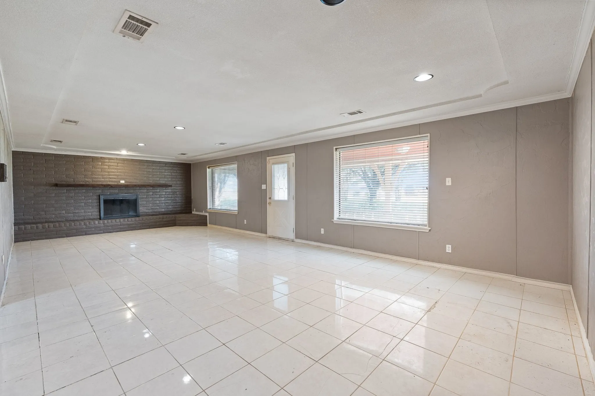 Single Family Residence For Sale in Johnson County , 4709 W Fm 917, Godley, Texas 76044, 5 Bedroom, 3 Bathroom, 2 Garage spaces, 3,652 Sqft, built in 0, mls#21324328, Real Estate Agent in Godley, Homes For Sale in Johnson county, Homes For Sale in Godley, Realtor in Godley Texas, Real Estate Brokerage Independent Realty Texas, Luminita Cordes Realtor