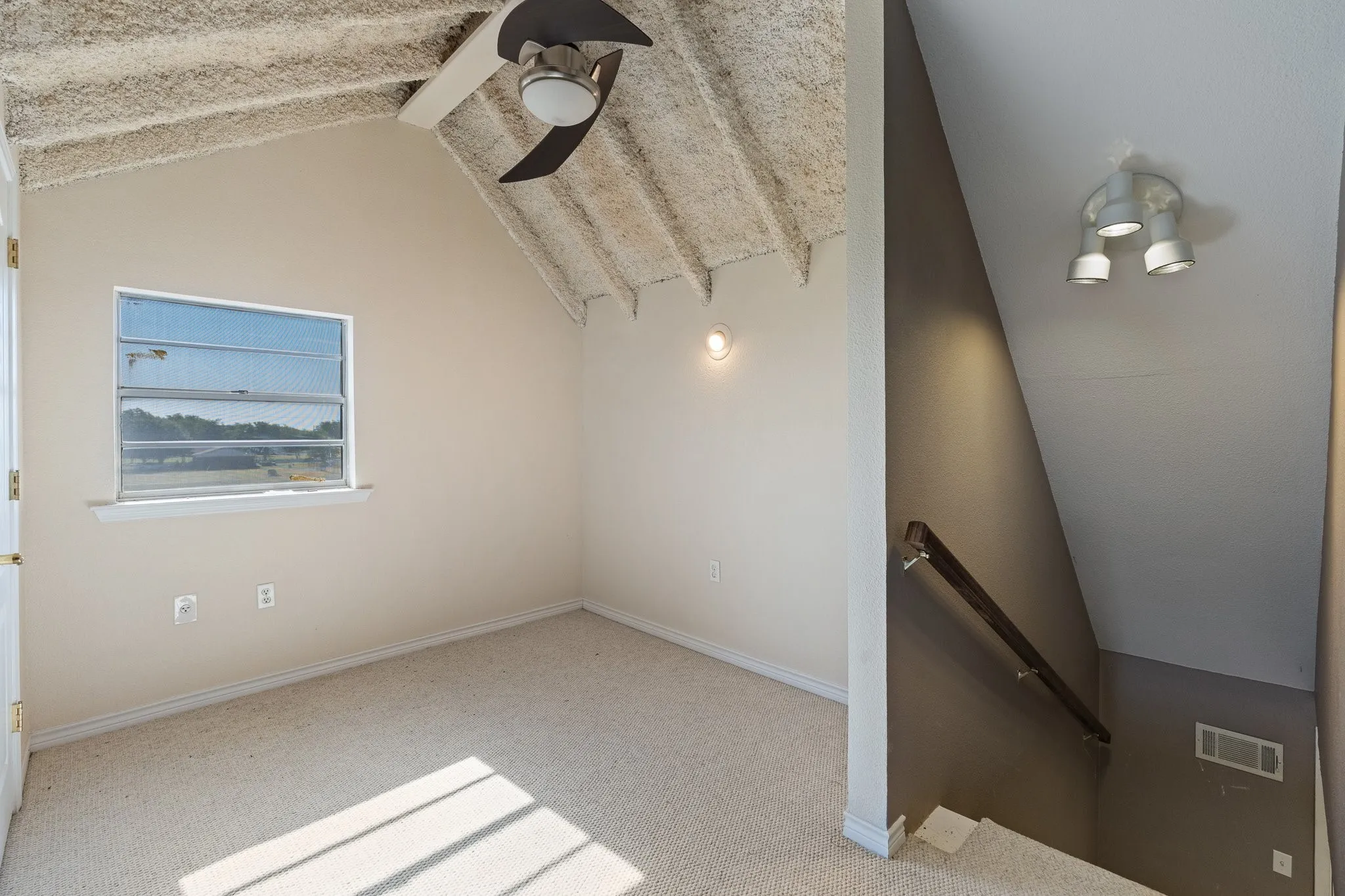 Single Family Residence For Sale in Johnson County , 4709 W Fm 917, Godley, Texas 76044, 5 Bedroom, 3 Bathroom, 2 Garage spaces, 3,652 Sqft, built in 0, mls#21324328, Real Estate Agent in Godley, Homes For Sale in Johnson county, Homes For Sale in Godley, Realtor in Godley Texas, Real Estate Brokerage Independent Realty Texas, Luminita Cordes Realtor