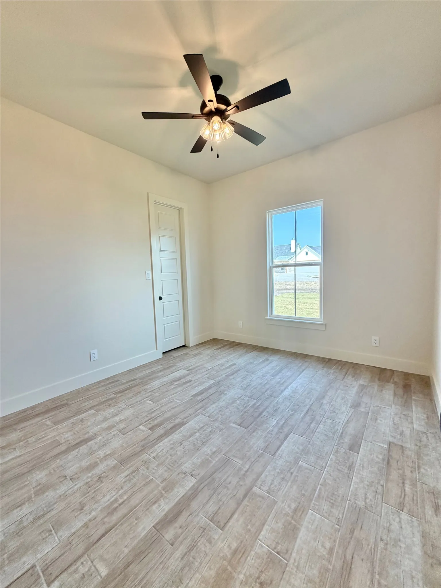 Single Family Residence For Sale in Parker County , 1004 Sabrina Court, Weatherford, Texas 76085, 3 Bedroom, 3 Bathroom, 3 Garage spaces, 1,988 Sqft, built in 2026, mls#21327346, Real Estate Agent in Weatherford, Homes For Sale in Parker county, Homes For Sale in Weatherford, Realtor in Weatherford Texas, Real Estate Brokerage Independent Realty Texas, Luminita Cordes Realtor