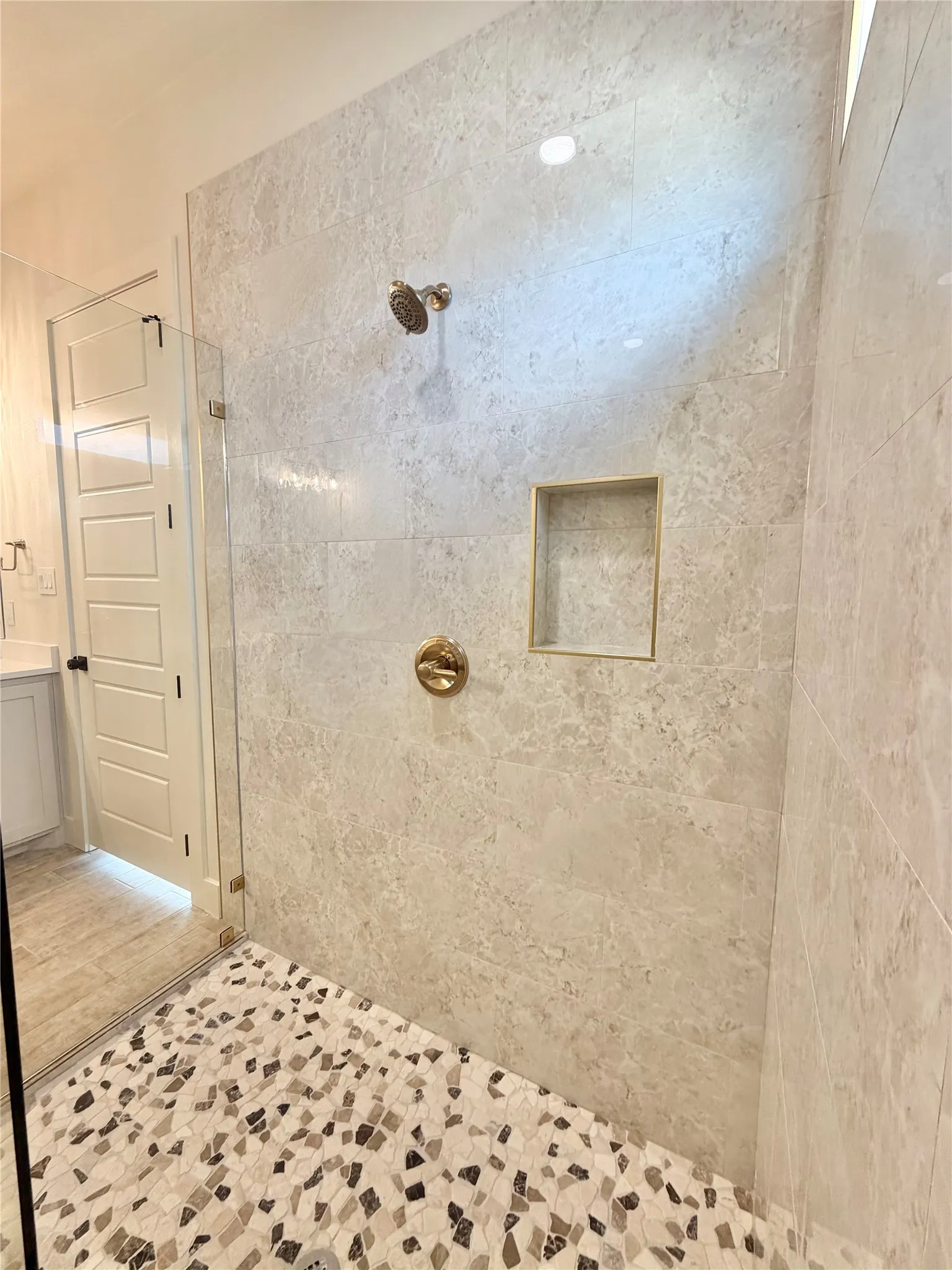 Single Family Residence For Sale in Parker County , 1004 Sabrina Court, Weatherford, Texas 76085, 3 Bedroom, 3 Bathroom, 3 Garage spaces, 1,988 Sqft, built in 2026, mls#21327346, Real Estate Agent in Weatherford, Homes For Sale in Parker county, Homes For Sale in Weatherford, Realtor in Weatherford Texas, Real Estate Brokerage Independent Realty Texas, Luminita Cordes Realtor