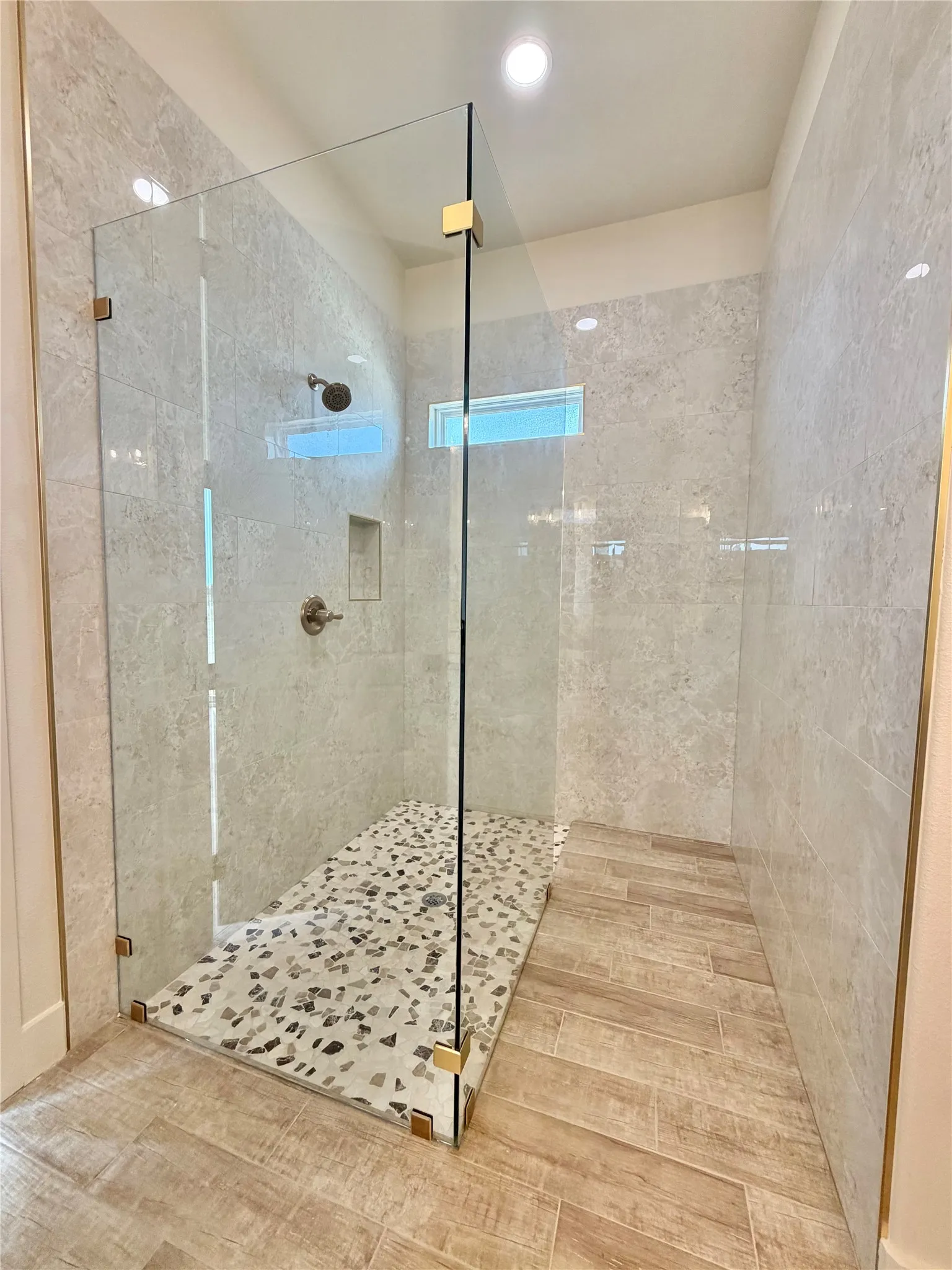 Single Family Residence For Sale in Parker County , 1004 Sabrina Court, Weatherford, Texas 76085, 3 Bedroom, 3 Bathroom, 3 Garage spaces, 1,988 Sqft, built in 2026, mls#21327346, Real Estate Agent in Weatherford, Homes For Sale in Parker county, Homes For Sale in Weatherford, Realtor in Weatherford Texas, Real Estate Brokerage Independent Realty Texas, Luminita Cordes Realtor