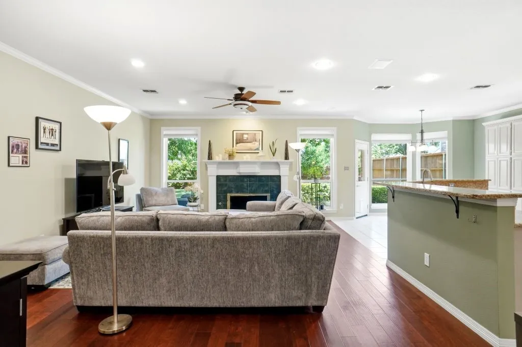 Single Family Residence For Sale in Dallas County , 306 W Bethel School Road, Coppell, Texas 75019, 4 Bedroom, 3 Bathroom, 2 Garage spaces, 3,020 Sqft, built in 1994, mls#21327417, Real Estate Agent in Coppell, Homes For Sale in Dallas county, Homes For Sale in Coppell, Realtor in Coppell Texas, Real Estate Brokerage Independent Realty Texas, Luminita Cordes Realtor
