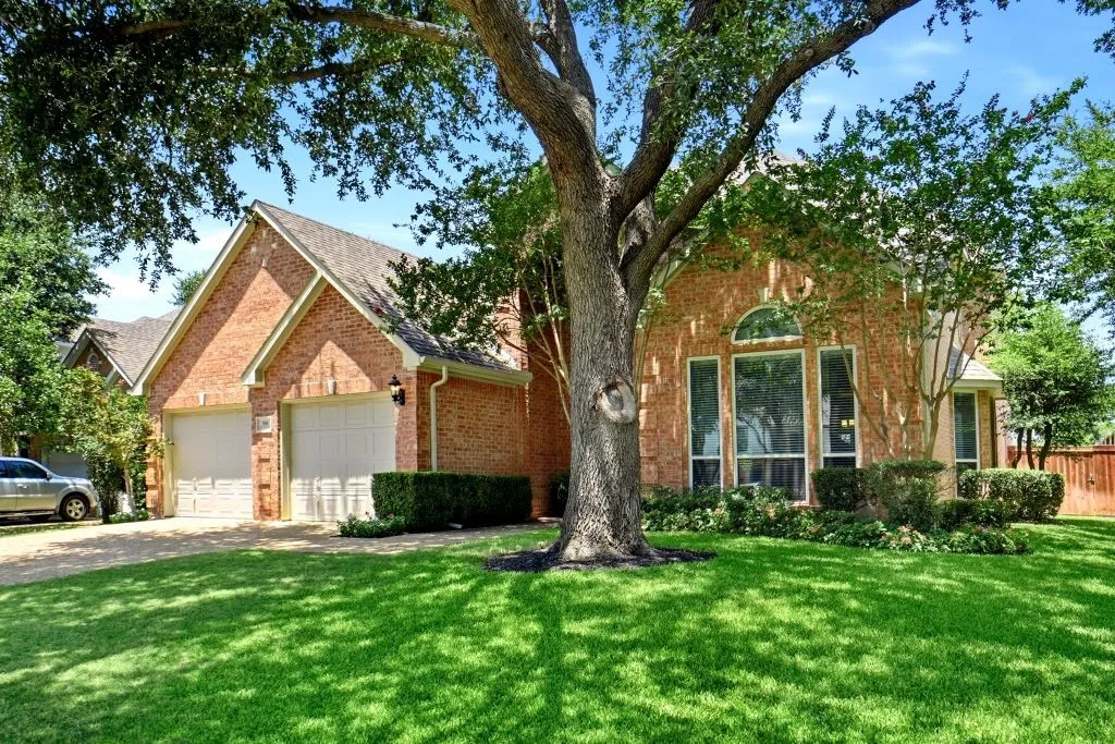 Single Family Residence For Sale in Dallas County , 306 W Bethel School Road, Coppell, Texas 75019, 4 Bedroom, 3 Bathroom, 2 Garage spaces, 3,020 Sqft, built in 1994, mls#21327417, Real Estate Agent in Coppell, Homes For Sale in Dallas county, Homes For Sale in Coppell, Realtor in Coppell Texas, Real Estate Brokerage Independent Realty Texas, Luminita Cordes Realtor