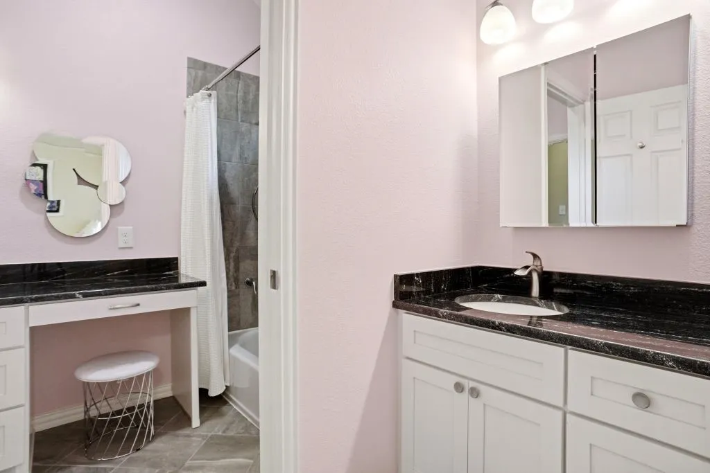 Single Family Residence For Sale in Dallas County , 306 W Bethel School Road, Coppell, Texas 75019, 4 Bedroom, 3 Bathroom, 2 Garage spaces, 3,020 Sqft, built in 1994, mls#21327417, Real Estate Agent in Coppell, Homes For Sale in Dallas county, Homes For Sale in Coppell, Realtor in Coppell Texas, Real Estate Brokerage Independent Realty Texas, Luminita Cordes Realtor
