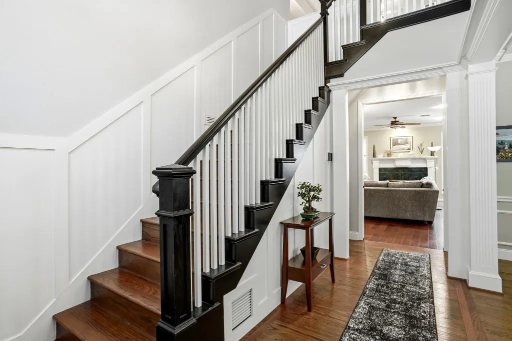 Single Family Residence For Sale in Dallas County , 306 W Bethel School Road, Coppell, Texas 75019, 4 Bedroom, 3 Bathroom, 2 Garage spaces, 3,020 Sqft, built in 1994, mls#21327417, Real Estate Agent in Coppell, Homes For Sale in Dallas county, Homes For Sale in Coppell, Realtor in Coppell Texas, Real Estate Brokerage Independent Realty Texas, Luminita Cordes Realtor