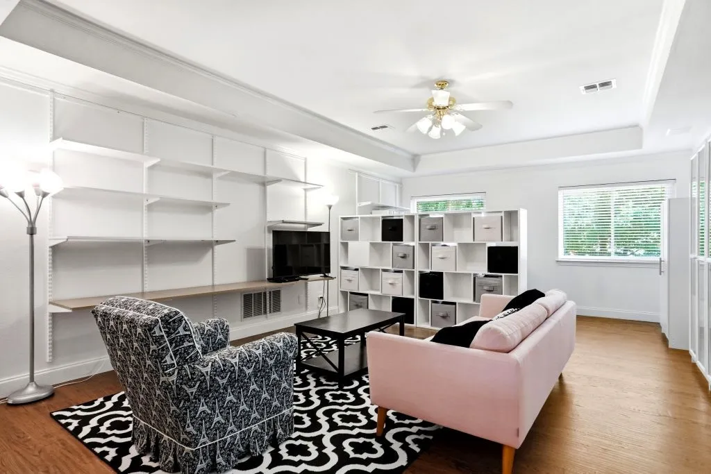 Single Family Residence For Sale in Dallas County , 306 W Bethel School Road, Coppell, Texas 75019, 4 Bedroom, 3 Bathroom, 2 Garage spaces, 3,020 Sqft, built in 1994, mls#21327417, Real Estate Agent in Coppell, Homes For Sale in Dallas county, Homes For Sale in Coppell, Realtor in Coppell Texas, Real Estate Brokerage Independent Realty Texas, Luminita Cordes Realtor