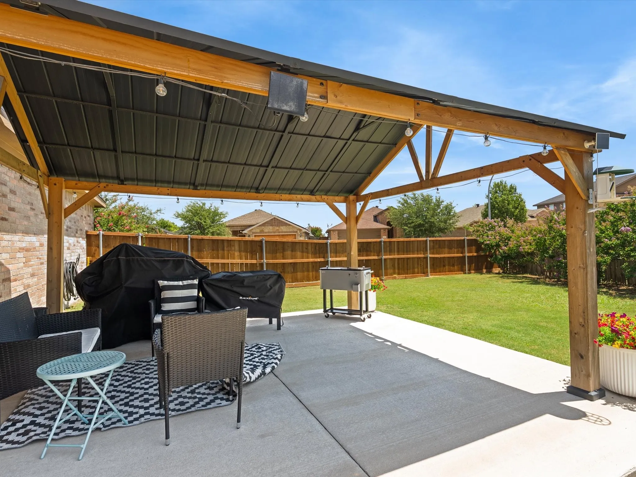 Single Family Residence For Sale in Tarrant County , 4517 Rockmill Trail, Fort Worth, Texas 76179, 3 Bedroom, 2 Bathroom, 2 Garage spaces, 1,834 Sqft, built in 2013, mls#21327419, Real Estate Agent in Fort Worth, Homes For Sale in Tarrant county, Homes For Sale in Fort Worth, Realtor in Fort Worth Texas, Real Estate Brokerage Independent Realty Texas, Luminita Cordes Realtor