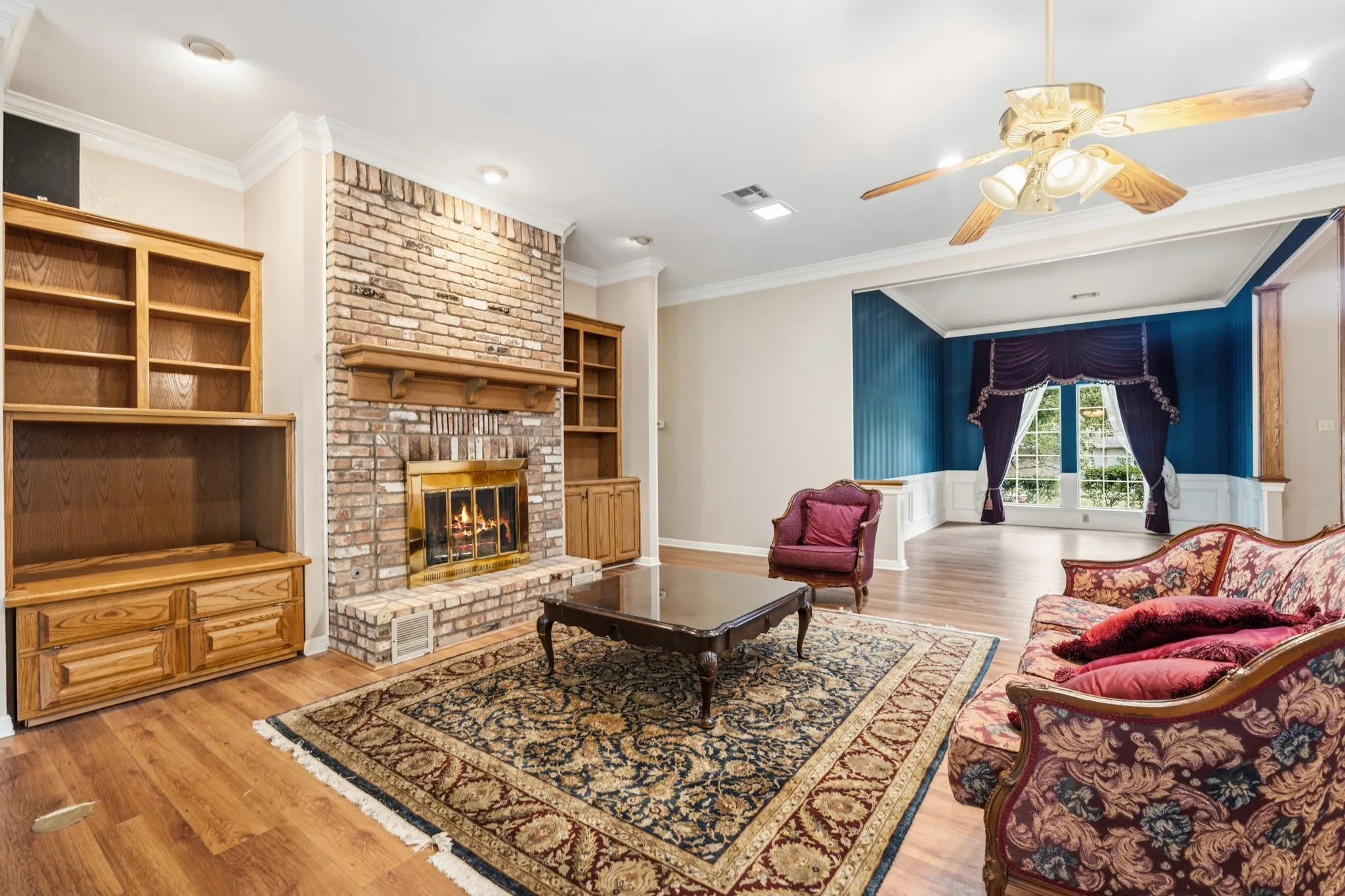 Single Family Residence For Sale in Mc Lennan County , 10000 Stony Point Drive, Woodway, Texas 76712, 5 Bedroom, 3 Bathroom, 2 Garage spaces, 3,578 Sqft, built in 1989, mls#21323075, Real Estate Agent in Woodway, Homes For Sale in Mc Lennan county, Homes For Sale in Woodway, Realtor in Woodway Texas, Real Estate Brokerage Independent Realty Texas, Luminita Cordes Realtor