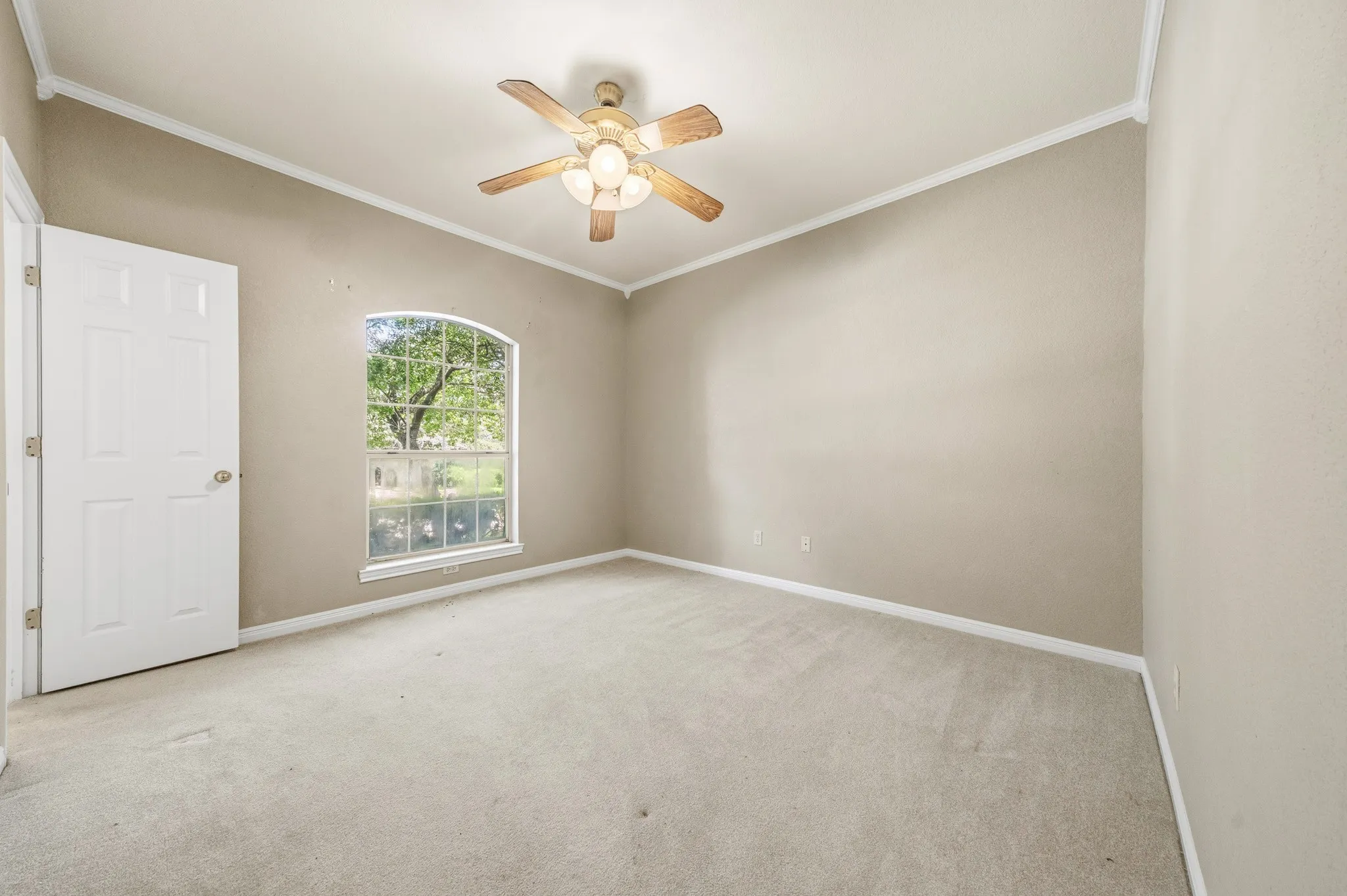 Single Family Residence For Sale in Mc Lennan County , 10000 Stony Point Drive, Woodway, Texas 76712, 5 Bedroom, 3 Bathroom, 2 Garage spaces, 3,578 Sqft, built in 1989, mls#21323075, Real Estate Agent in Woodway, Homes For Sale in Mc Lennan county, Homes For Sale in Woodway, Realtor in Woodway Texas, Real Estate Brokerage Independent Realty Texas, Luminita Cordes Realtor