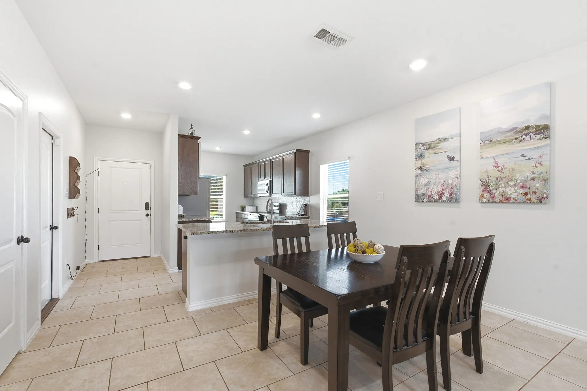 Single Family Residence For Sale in Collin County , 2112 Atlantic Avenue, Anna, Texas 75409, 5 Bedroom, 3 Bathroom, 2 Garage spaces, 2,404 Sqft, built in 2019, mls#21322145, Real Estate Agent in Anna, Homes For Sale in Collin county, Homes For Sale in Anna, Realtor in Anna Texas, Real Estate Brokerage Independent Realty Texas, Luminita Cordes Realtor