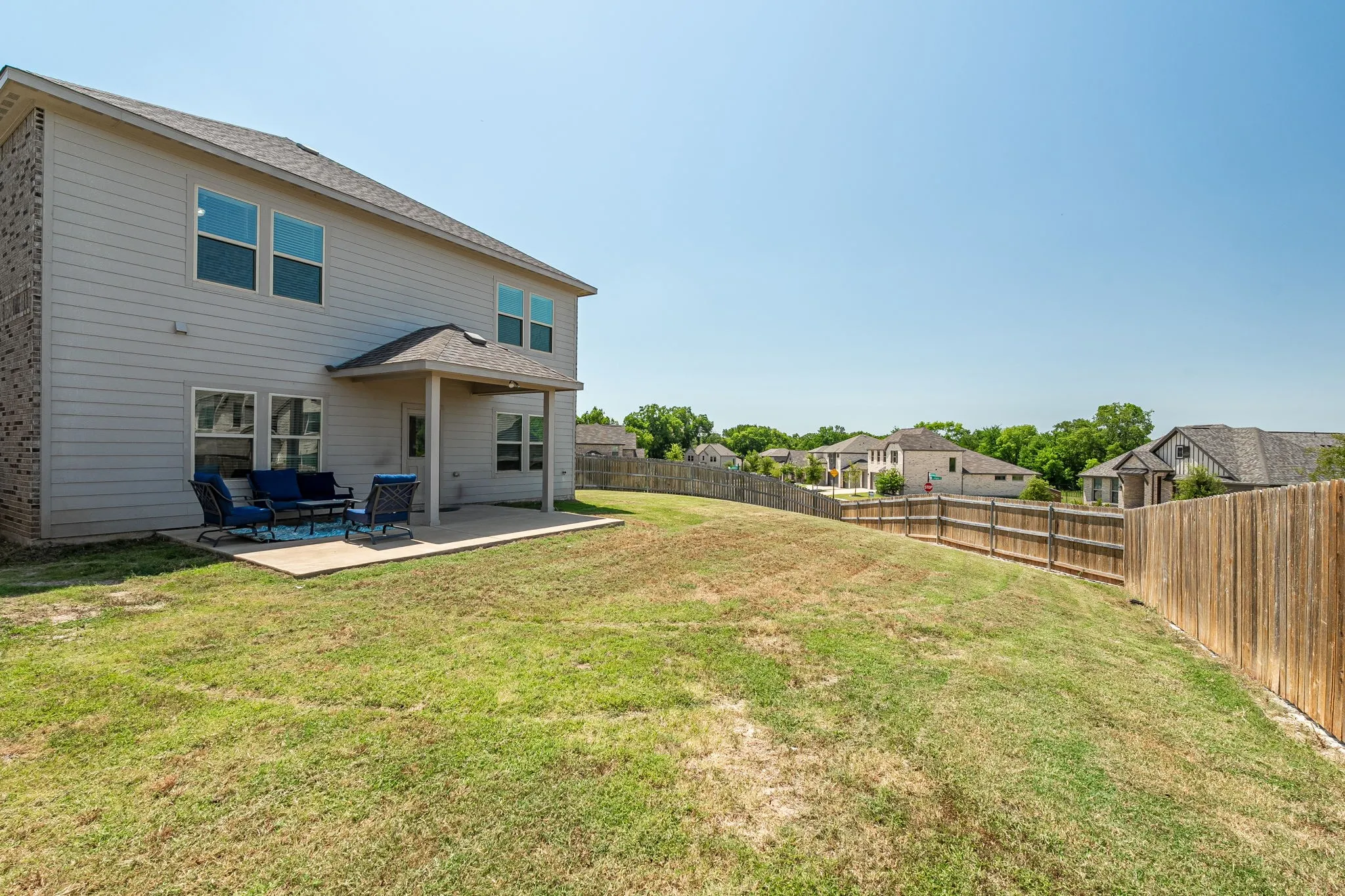 Single Family Residence For Sale in Collin County , 2112 Atlantic Avenue, Anna, Texas 75409, 5 Bedroom, 3 Bathroom, 2 Garage spaces, 2,404 Sqft, built in 2019, mls#21322145, Real Estate Agent in Anna, Homes For Sale in Collin county, Homes For Sale in Anna, Realtor in Anna Texas, Real Estate Brokerage Independent Realty Texas, Luminita Cordes Realtor