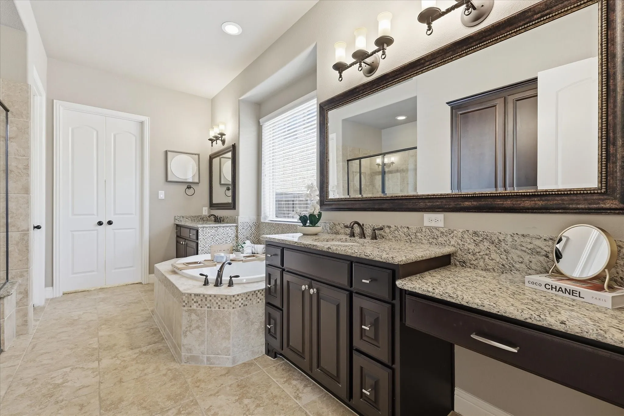Single Family Residence For Sale in Dallas County , 615 Westhaven Road, Coppell, Texas 75019, 4 Bedroom, 4 Bathroom, 2 Garage spaces, 3,873 Sqft, built in 2014, mls#21327456, Real Estate Agent in Coppell, Homes For Sale in Dallas county, Homes For Sale in Coppell, Realtor in Coppell Texas, Real Estate Brokerage Independent Realty Texas, Luminita Cordes Realtor