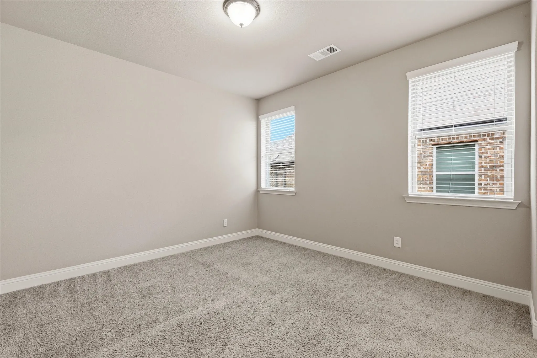 Single Family Residence For Sale in Dallas County , 615 Westhaven Road, Coppell, Texas 75019, 4 Bedroom, 4 Bathroom, 2 Garage spaces, 3,873 Sqft, built in 2014, mls#21327456, Real Estate Agent in Coppell, Homes For Sale in Dallas county, Homes For Sale in Coppell, Realtor in Coppell Texas, Real Estate Brokerage Independent Realty Texas, Luminita Cordes Realtor