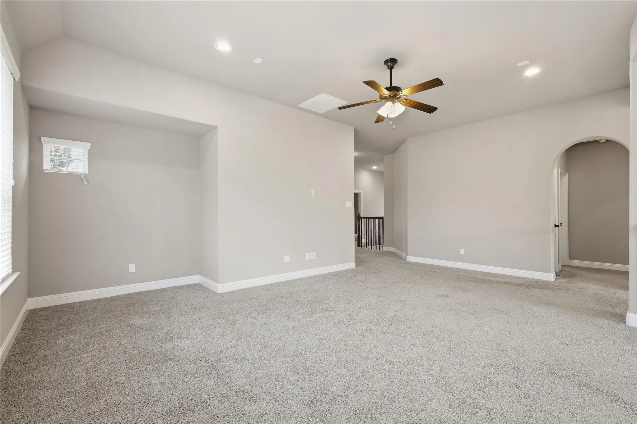 Single Family Residence For Sale in Dallas County , 615 Westhaven Road, Coppell, Texas 75019, 4 Bedroom, 4 Bathroom, 2 Garage spaces, 3,873 Sqft, built in 2014, mls#21327456, Real Estate Agent in Coppell, Homes For Sale in Dallas county, Homes For Sale in Coppell, Realtor in Coppell Texas, Real Estate Brokerage Independent Realty Texas, Luminita Cordes Realtor