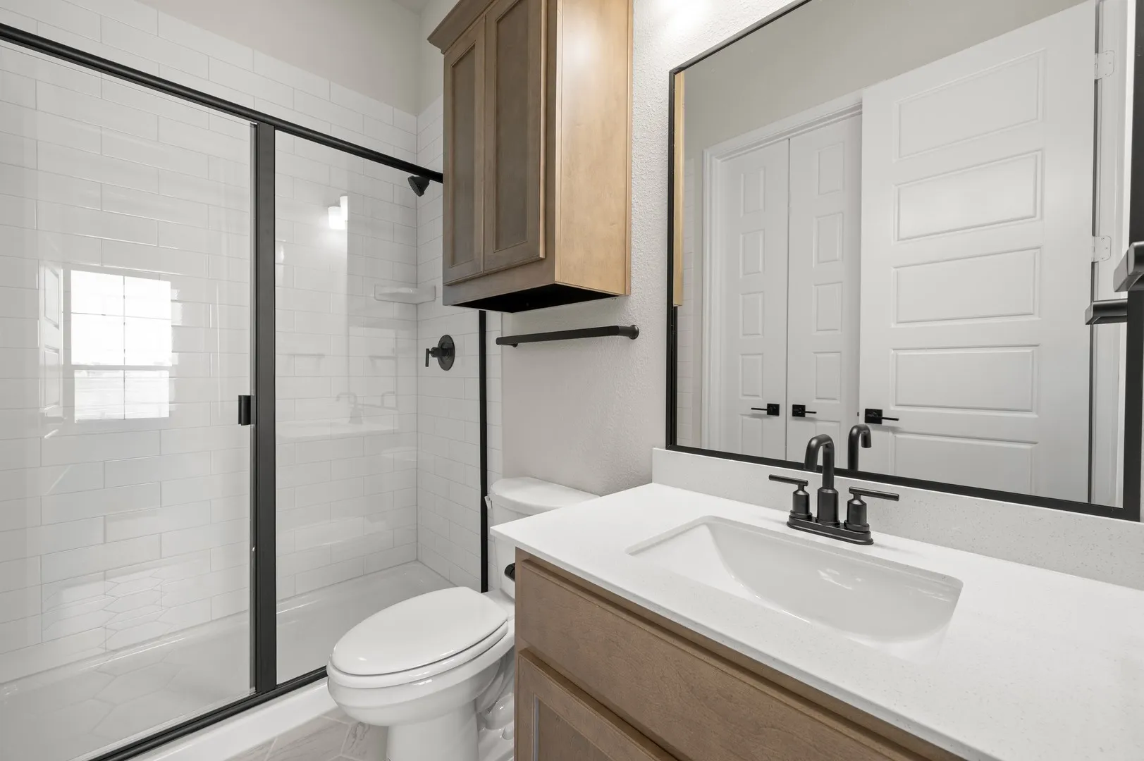 DFW-Myrtle Creek-Concept 3473-224 Mountain Laurel Drive-Bathroom-Risewell Homes-1