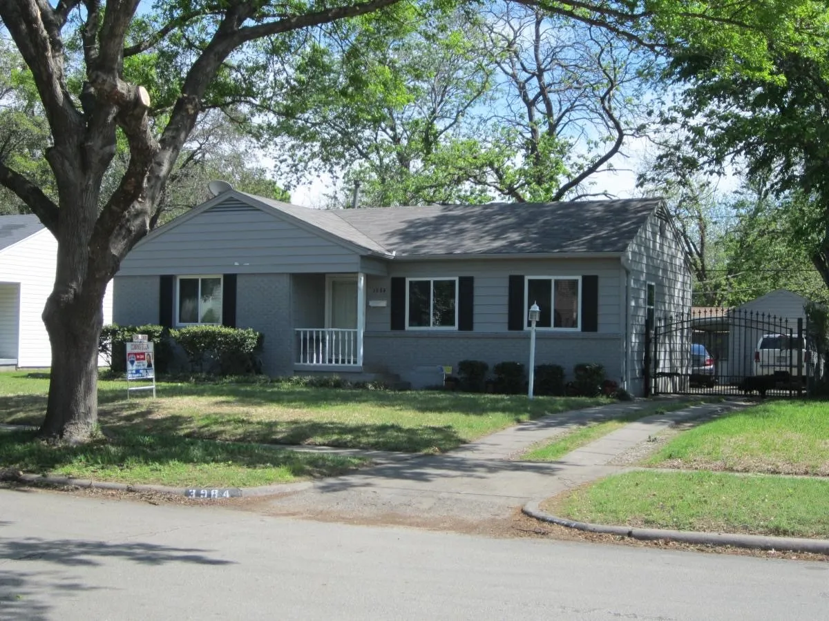 Single Family Residence For Rent in Dallas County , 3984 Park Lane, Dallas, Texas 75220, 3 Bedroom, 2 Bathroom, 1 Garage spaces, 1,349 Sqft, built in 1951, mls#21327491, Real Estate Agent in Dallas, Homes For Rent in Dallas county, Homes For Rent in Dallas, Realtor in Dallas Texas, Real Estate Brokerage Independent Realty Texas, Luminita Cordes Realtor