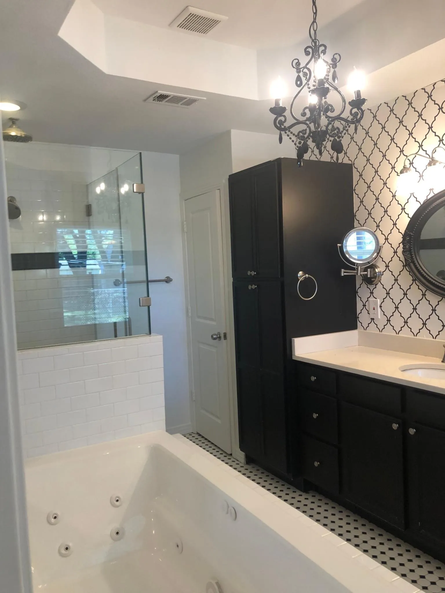 Single Family Residence For Rent in Dallas County , 3984 Park Lane, Dallas, Texas 75220, 3 Bedroom, 2 Bathroom, 1 Garage spaces, 1,349 Sqft, built in 1951, mls#21327491, Real Estate Agent in Dallas, Homes For Rent in Dallas county, Homes For Rent in Dallas, Realtor in Dallas Texas, Real Estate Brokerage Independent Realty Texas, Luminita Cordes Realtor